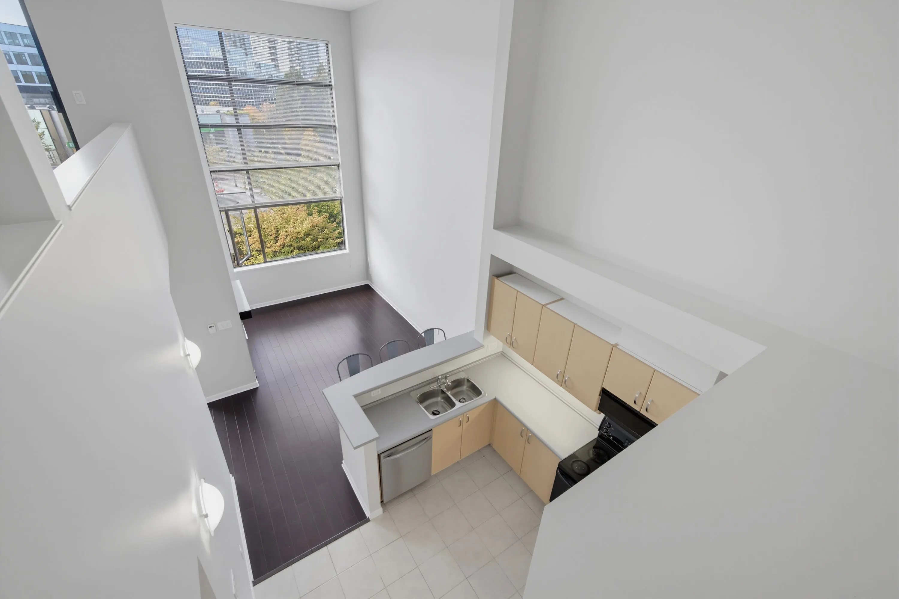 10866 City Parkway #423