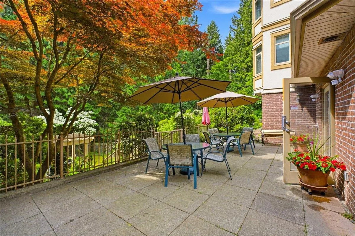 2059 Chesterfield Avenue #411