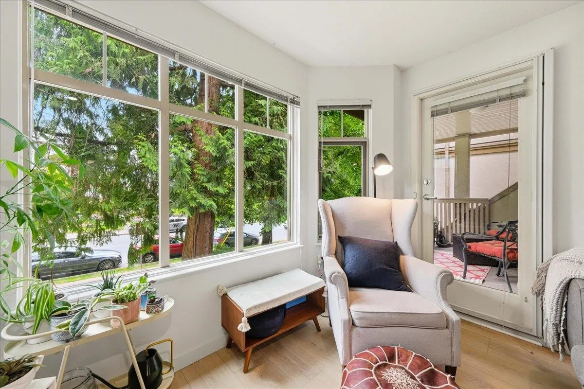 2059 Chesterfield Avenue #411