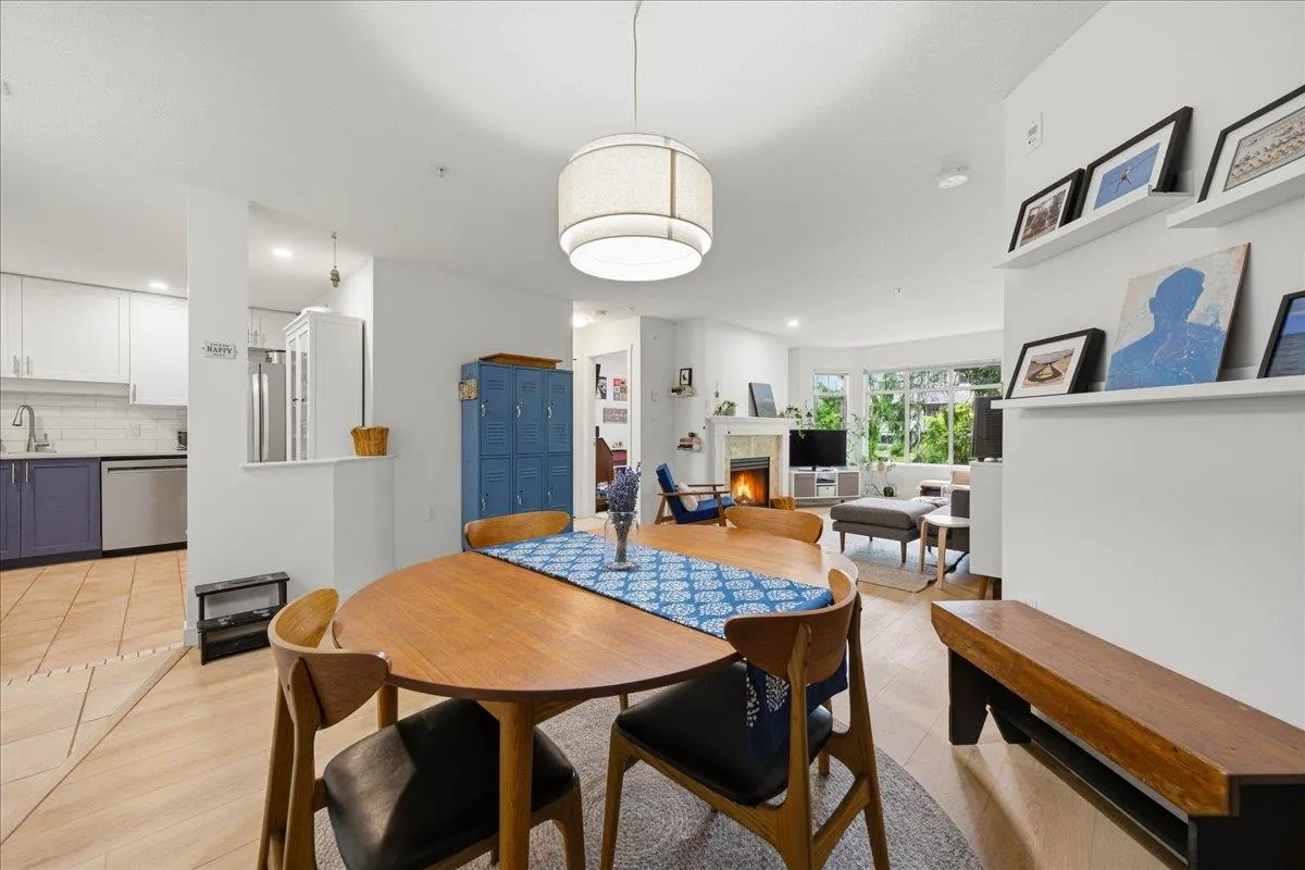 2059 Chesterfield Avenue #411
