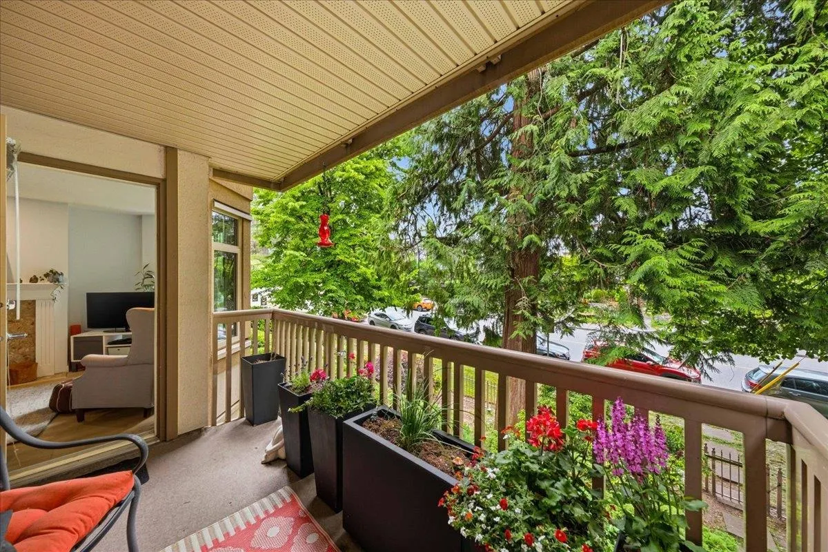 2059 Chesterfield Avenue #411