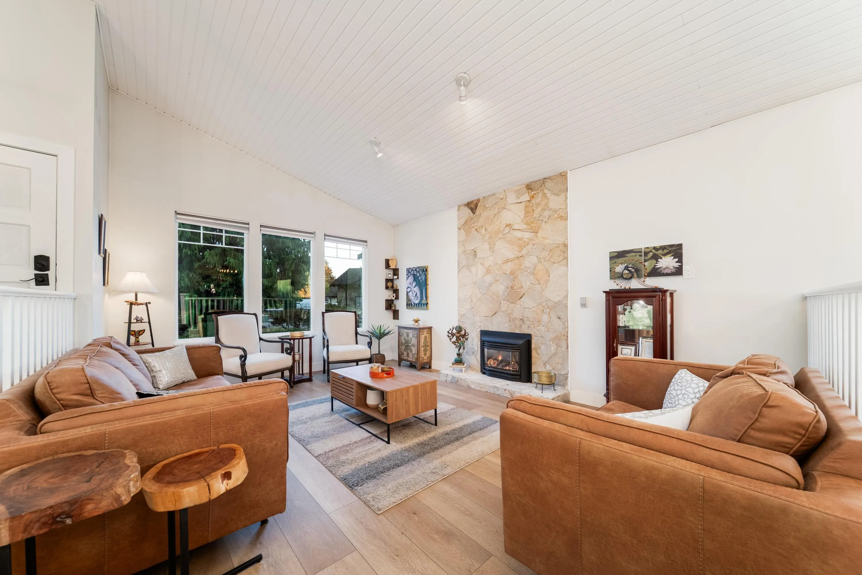 327 Mount Royal Court