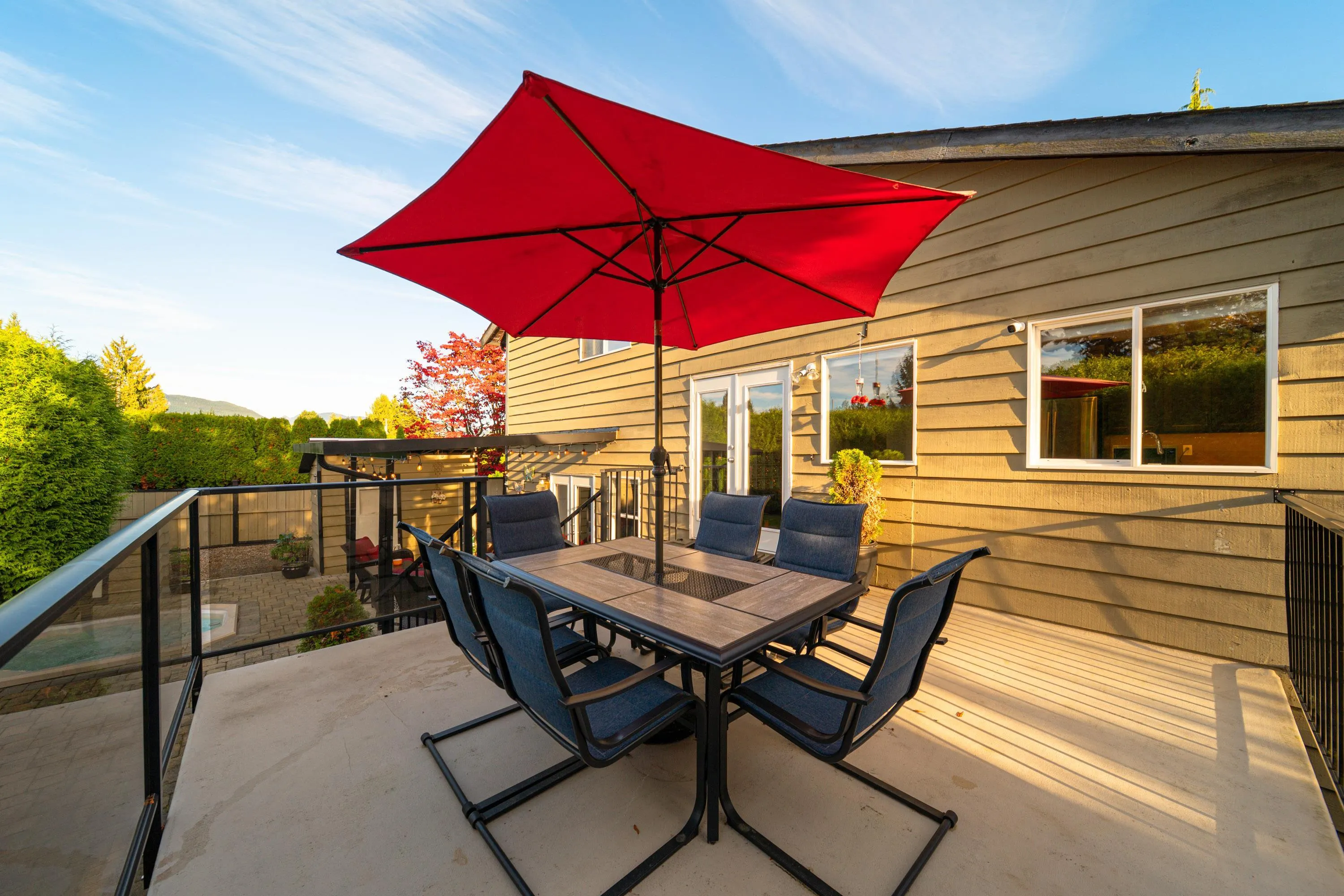 327 Mount Royal Court