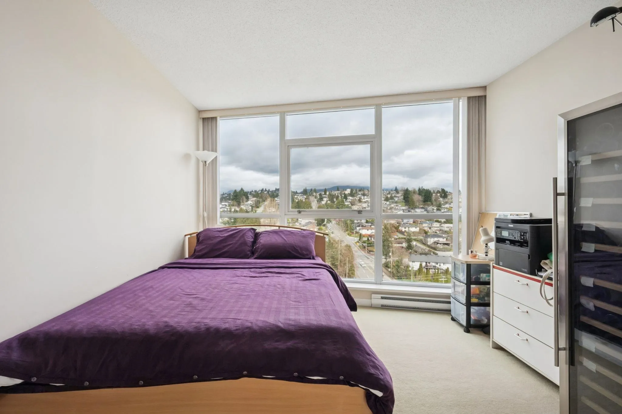 2225 Holdom Avenue #1402