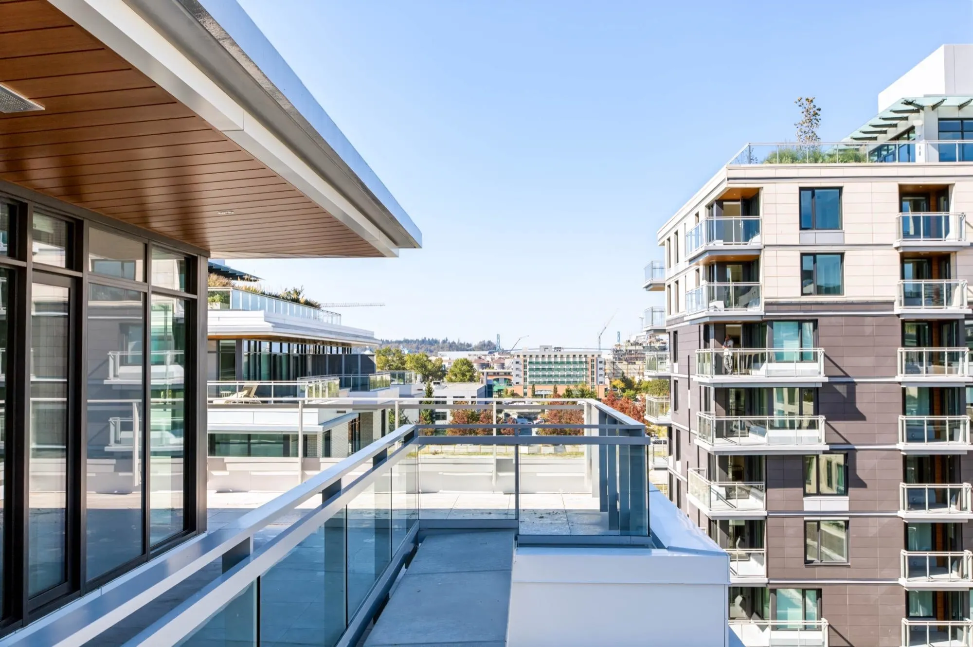 777 Harbour Way #704
