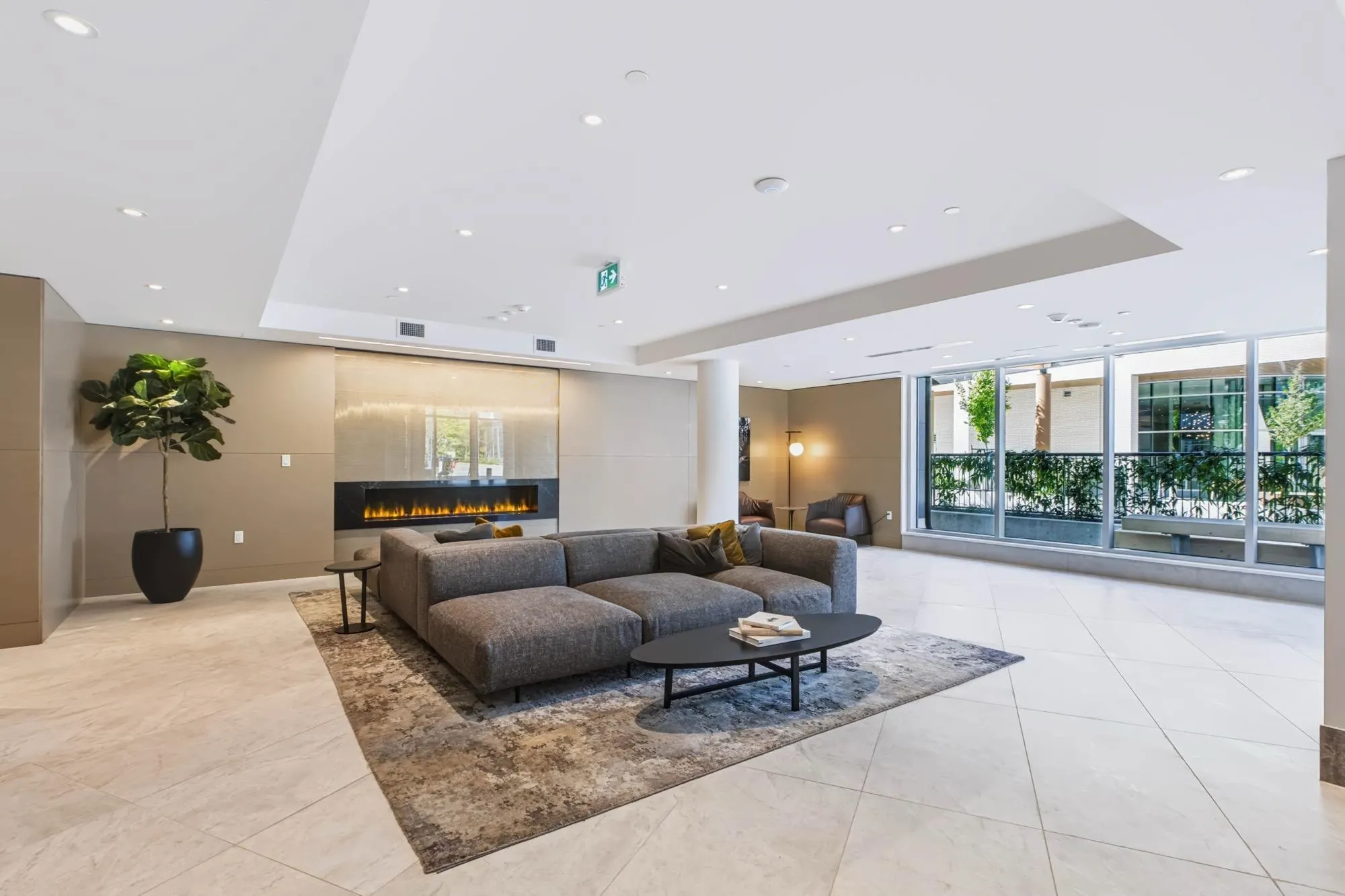 777 Harbour Way #704