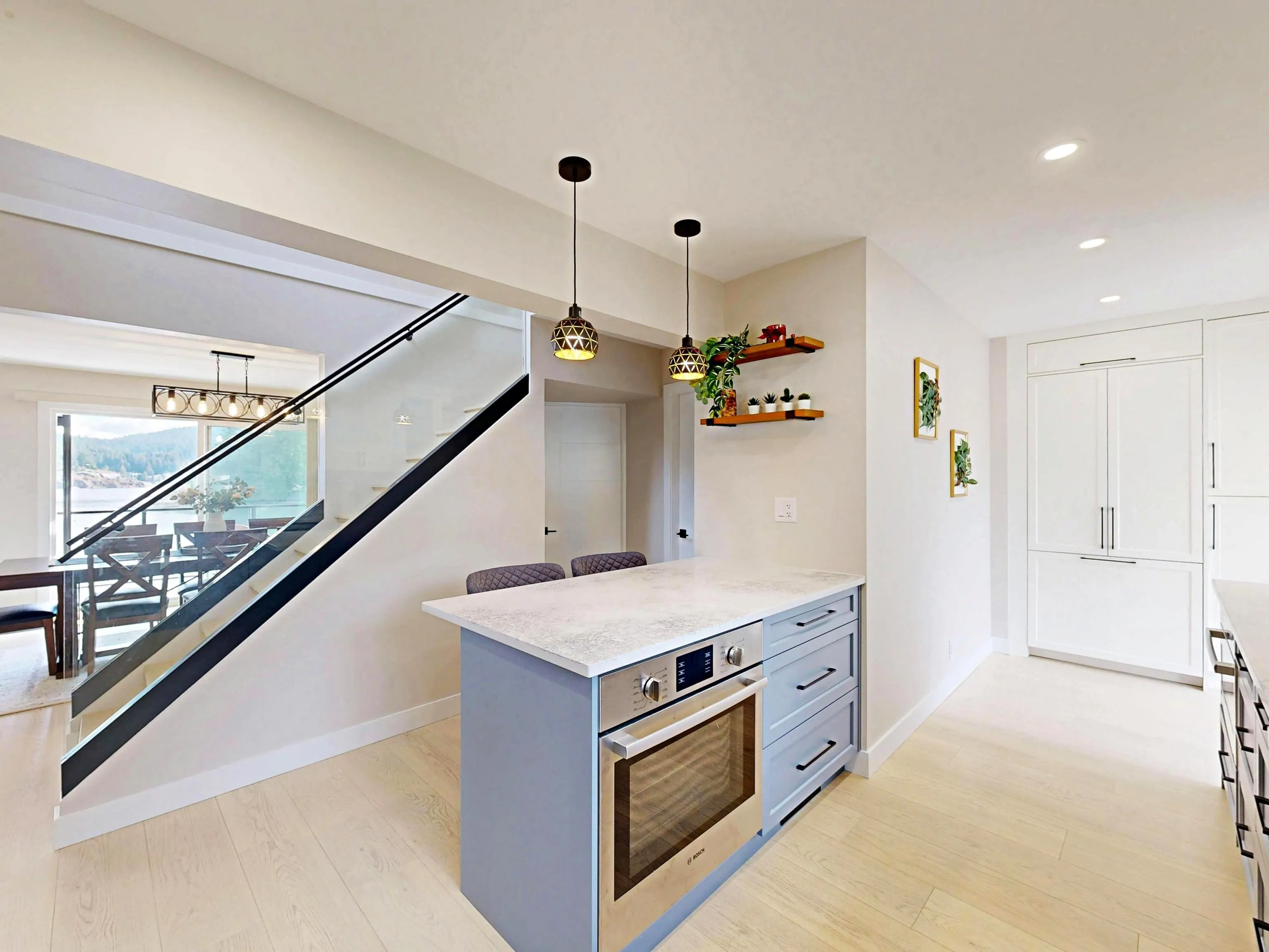 4545 Strathcona Road
