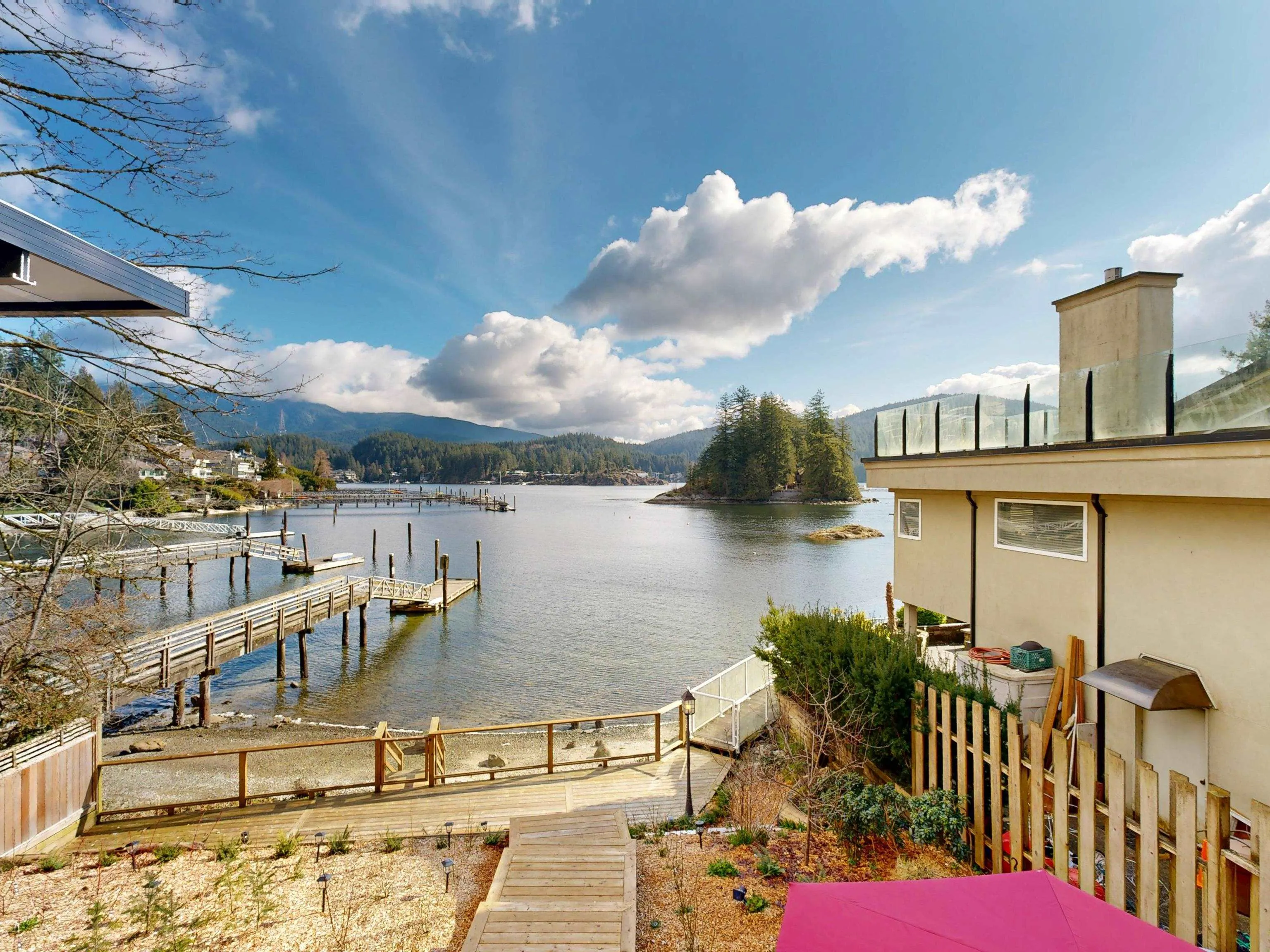 4545 Strathcona Road