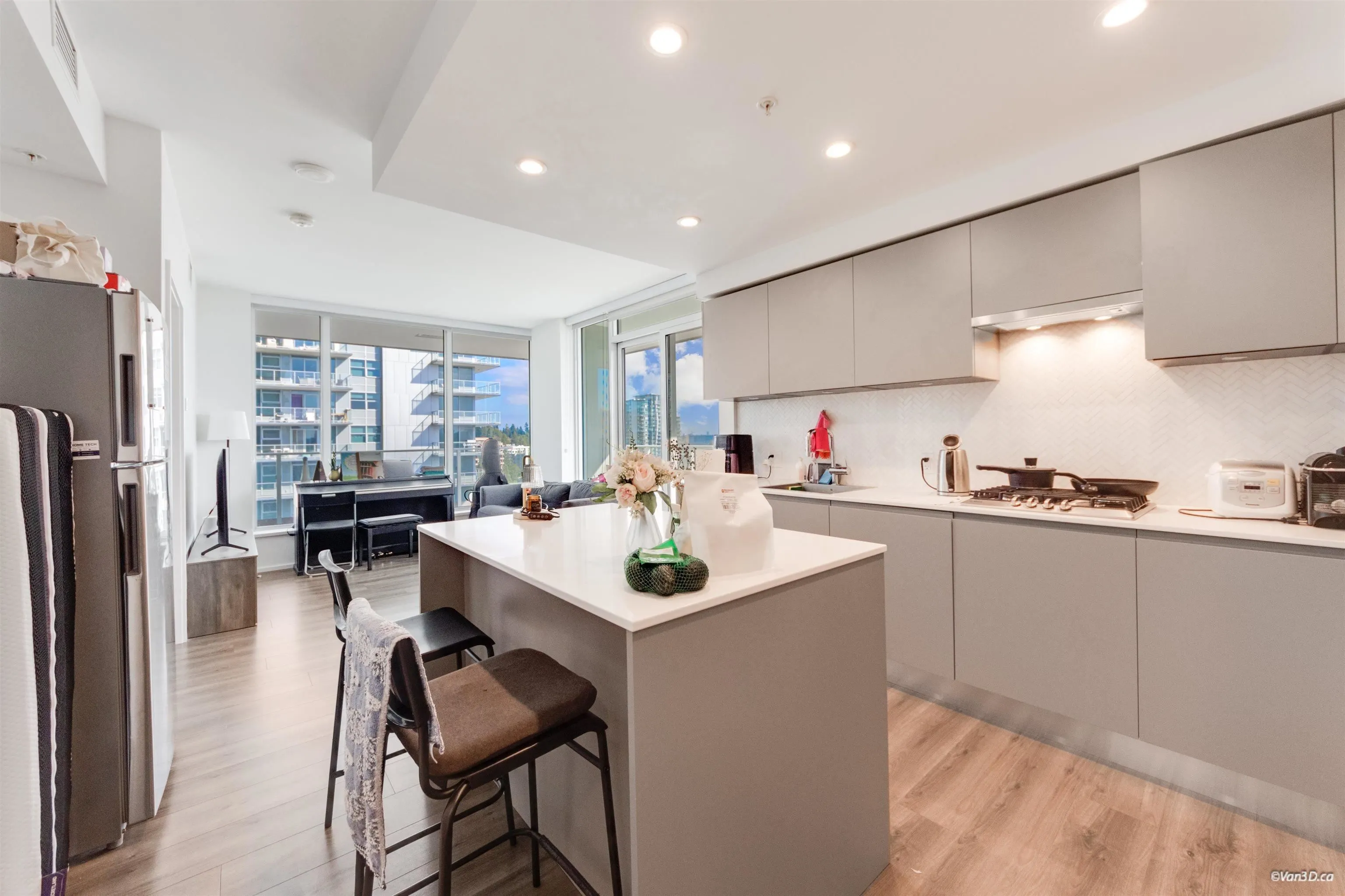 3833 Evergreen Place #905
