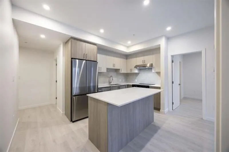 13838 108 Avenue #302