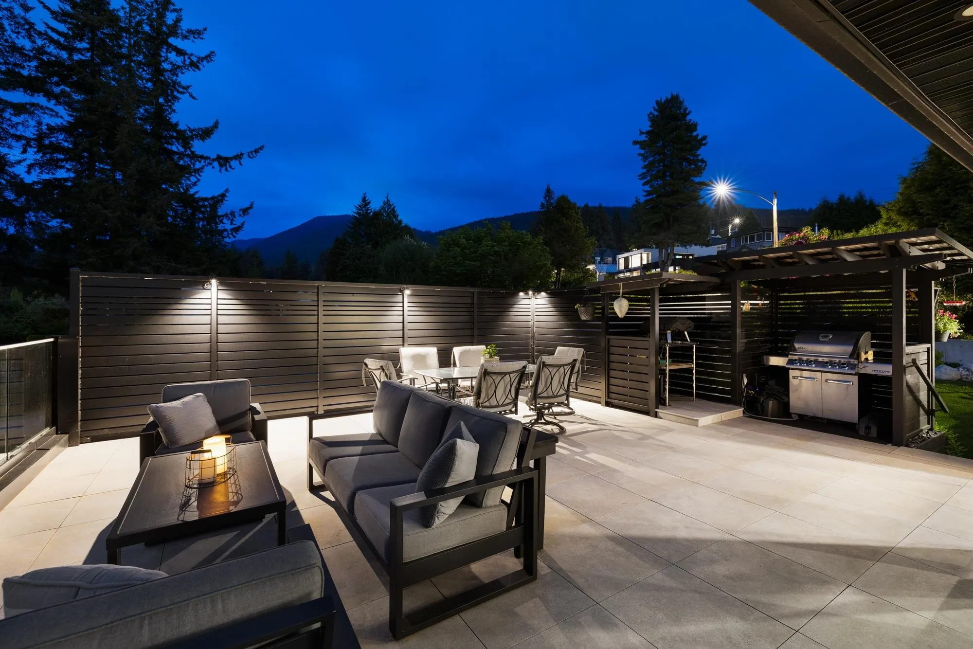 255 Sandringham Crescent