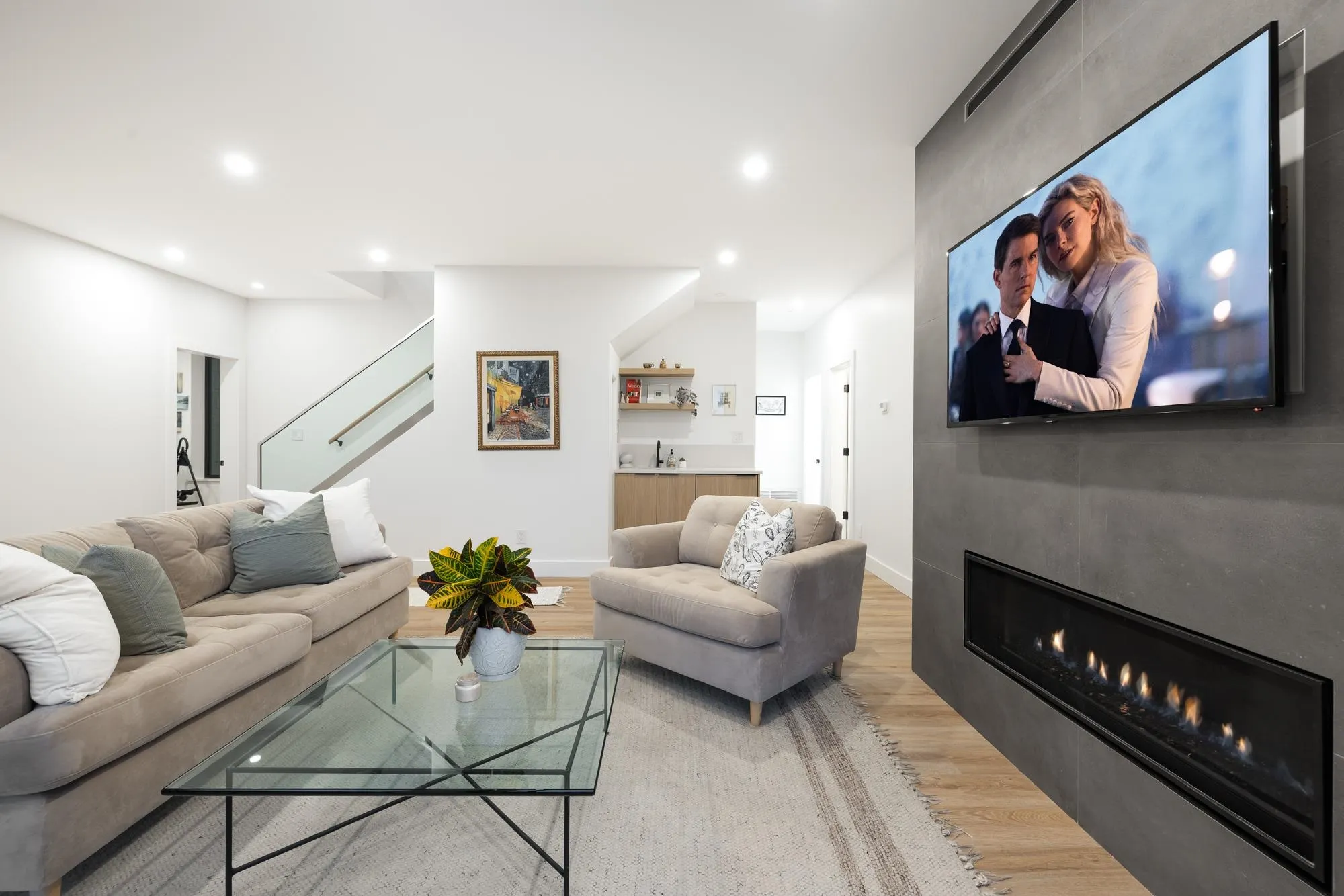 255 Sandringham Crescent