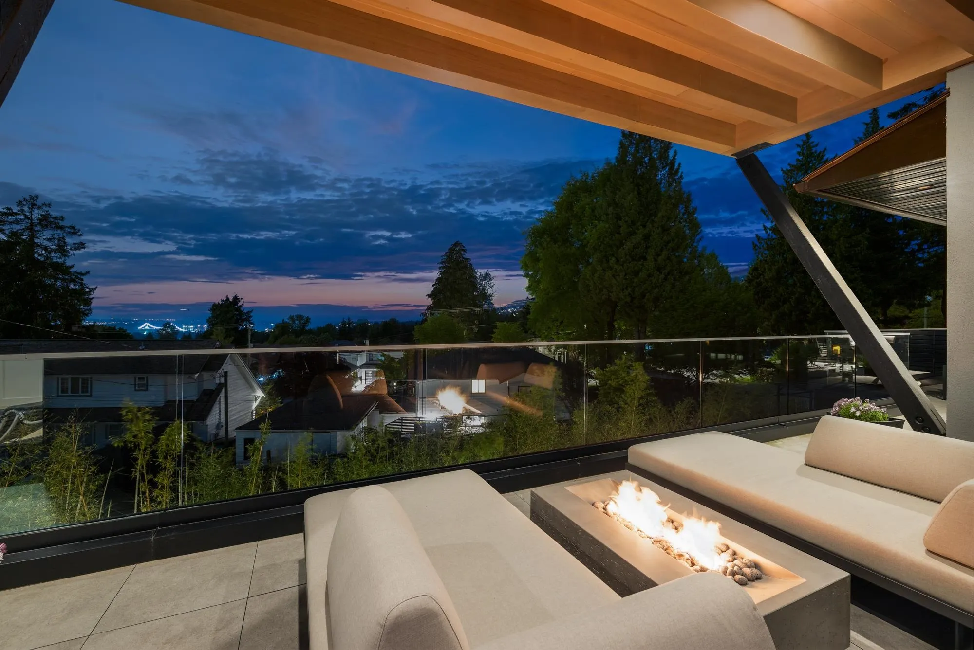255 Sandringham Crescent