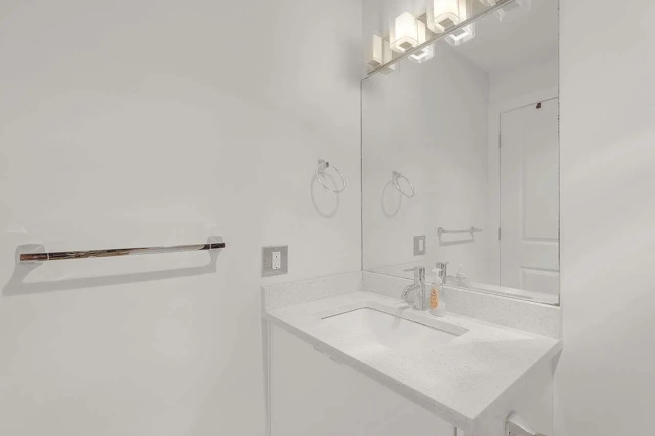 1106 Pacific Street #208