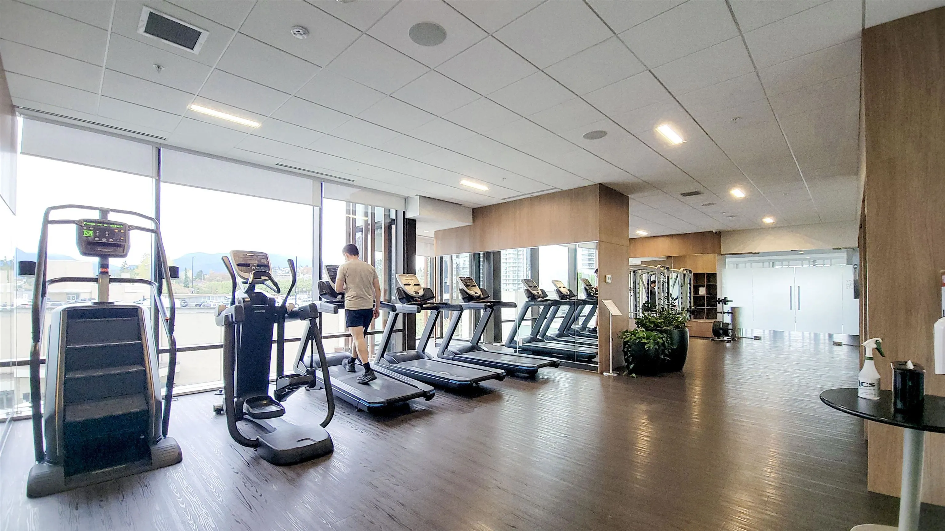 4650 Brentwood Boulevard #1305
