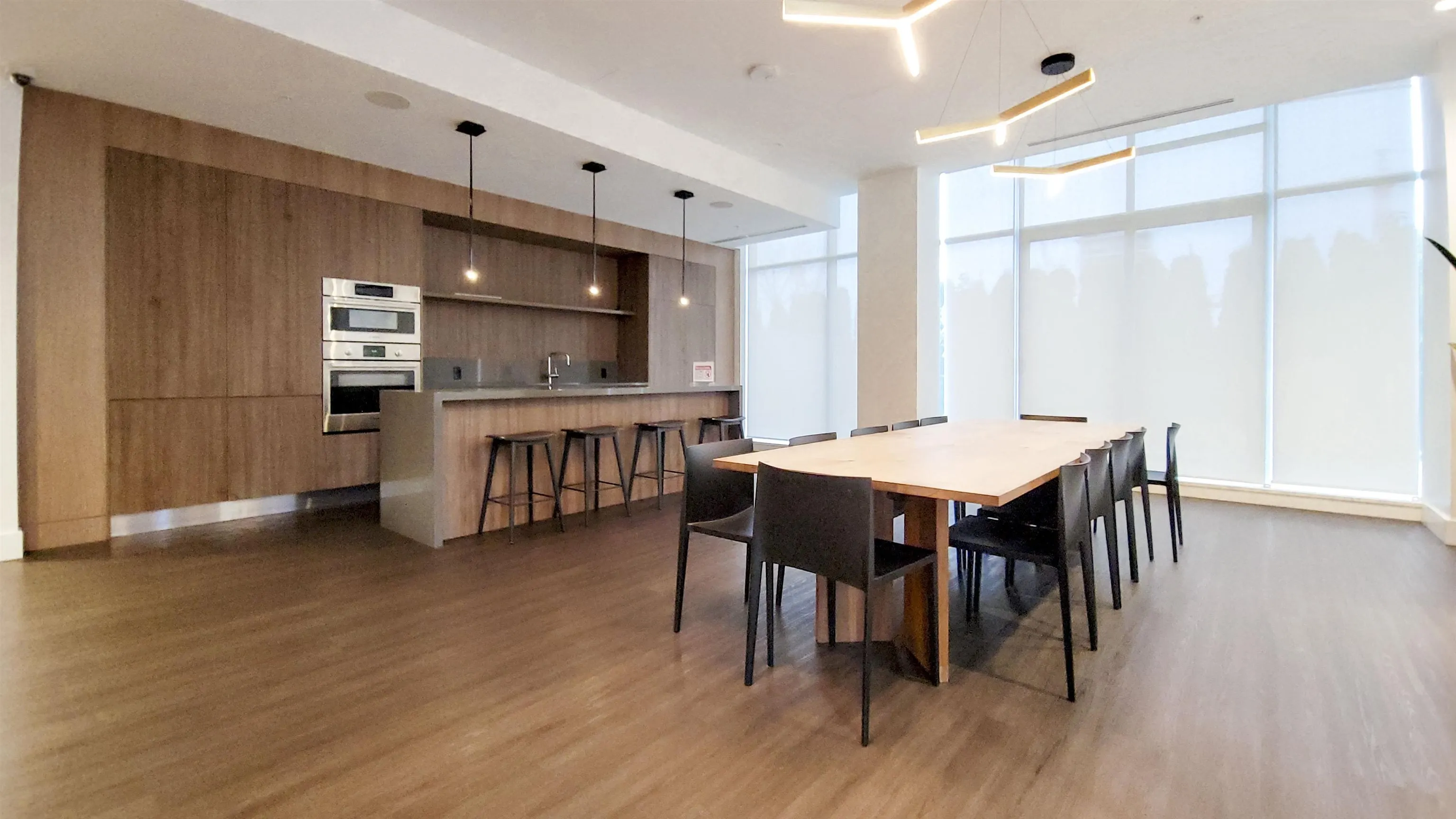 4650 Brentwood Boulevard #1305