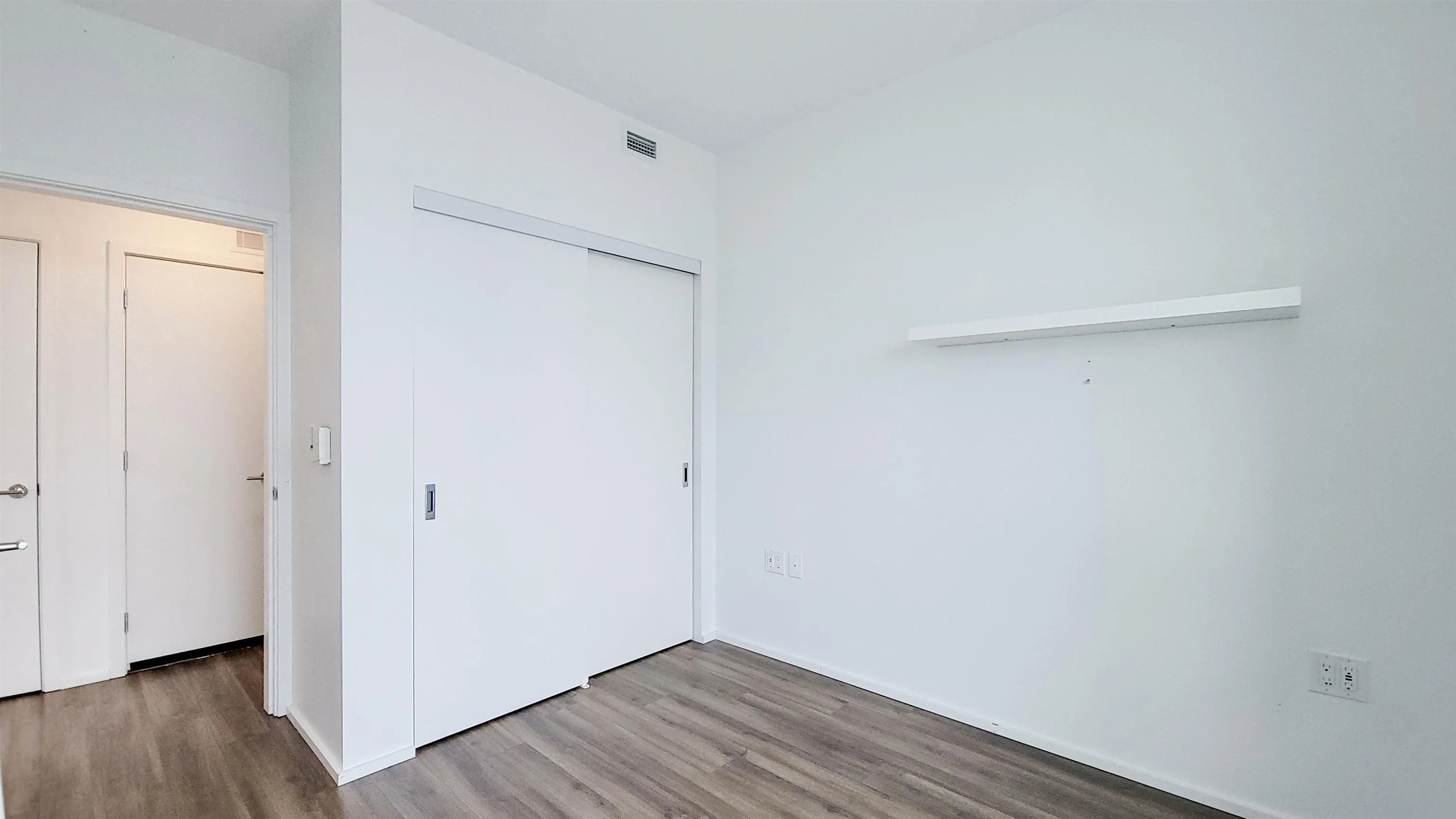 4650 Brentwood Boulevard #1305
