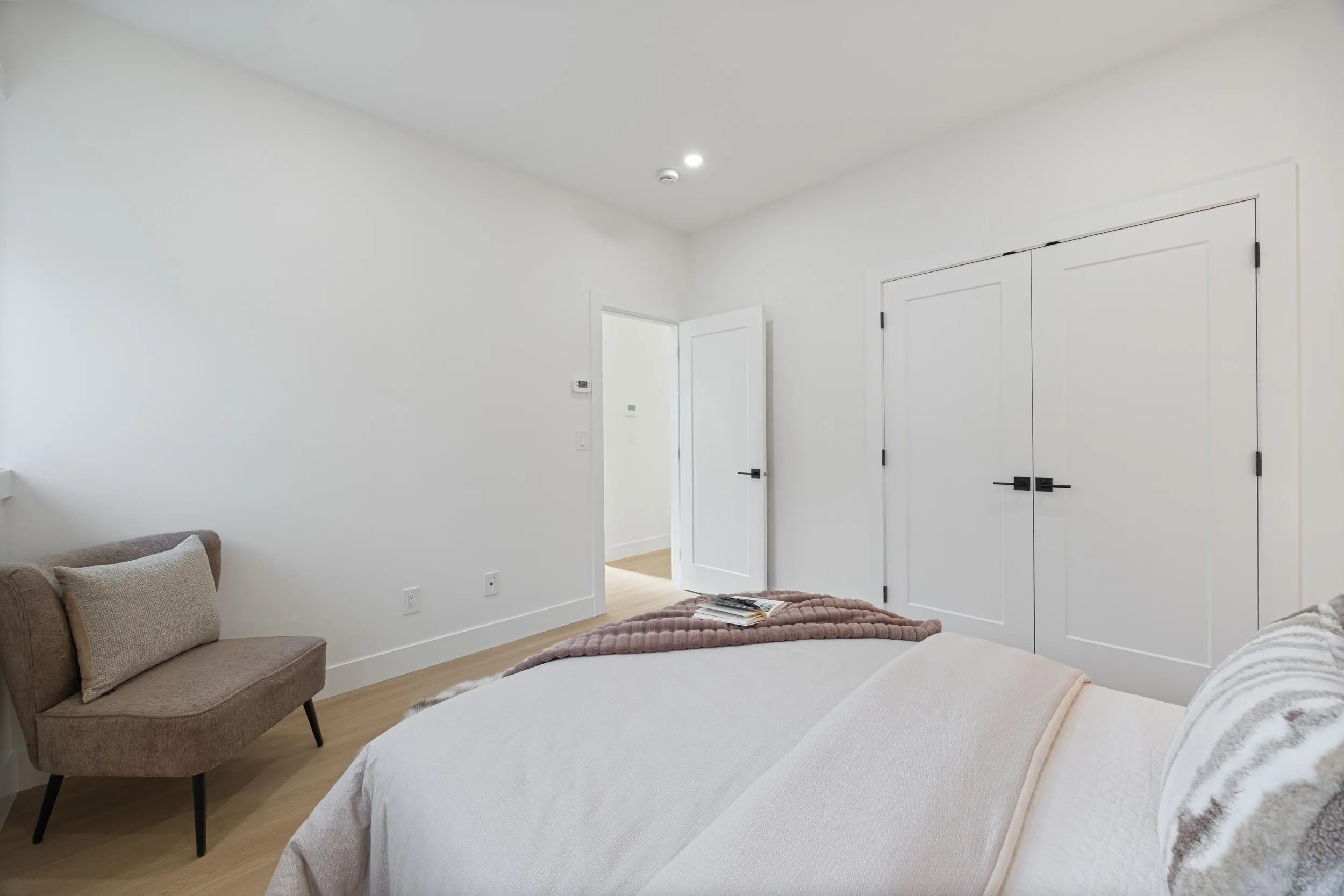 7087 Mary Avenue #2