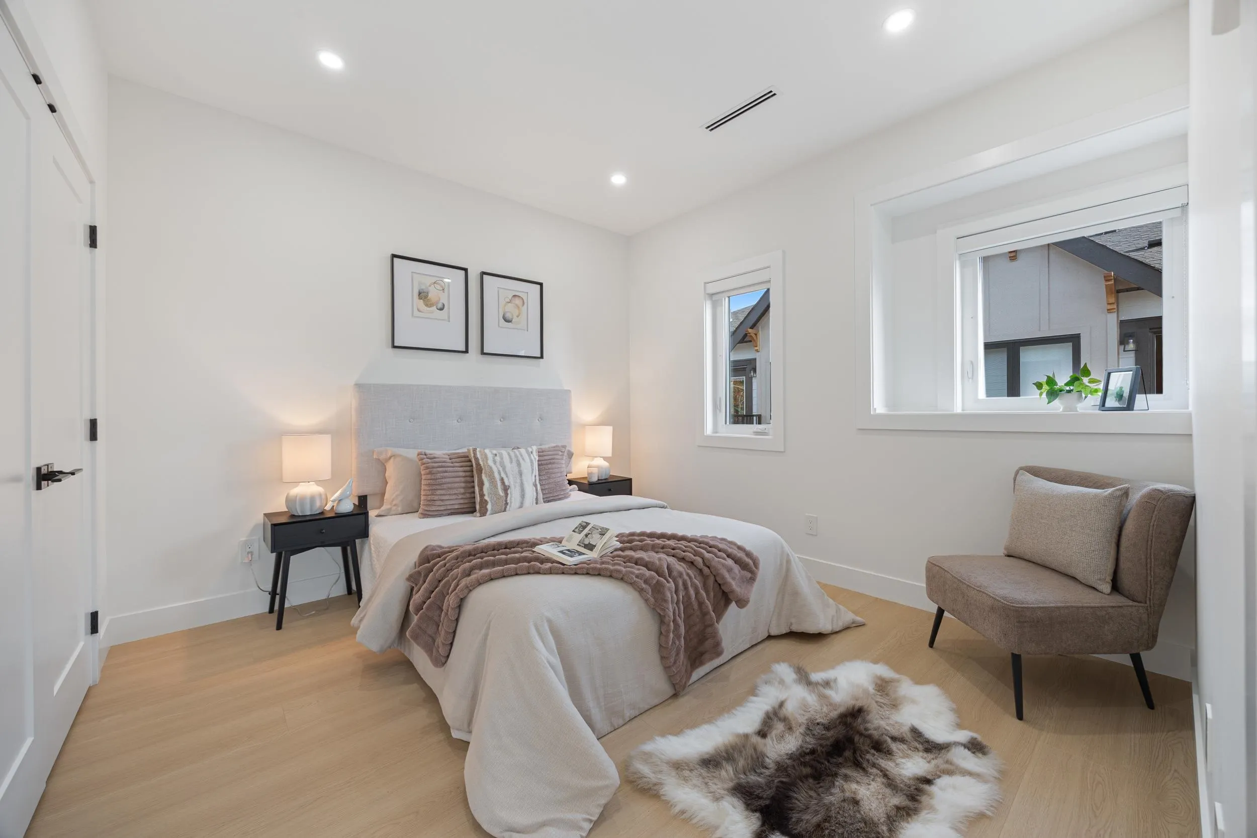 7087 Mary Avenue #2