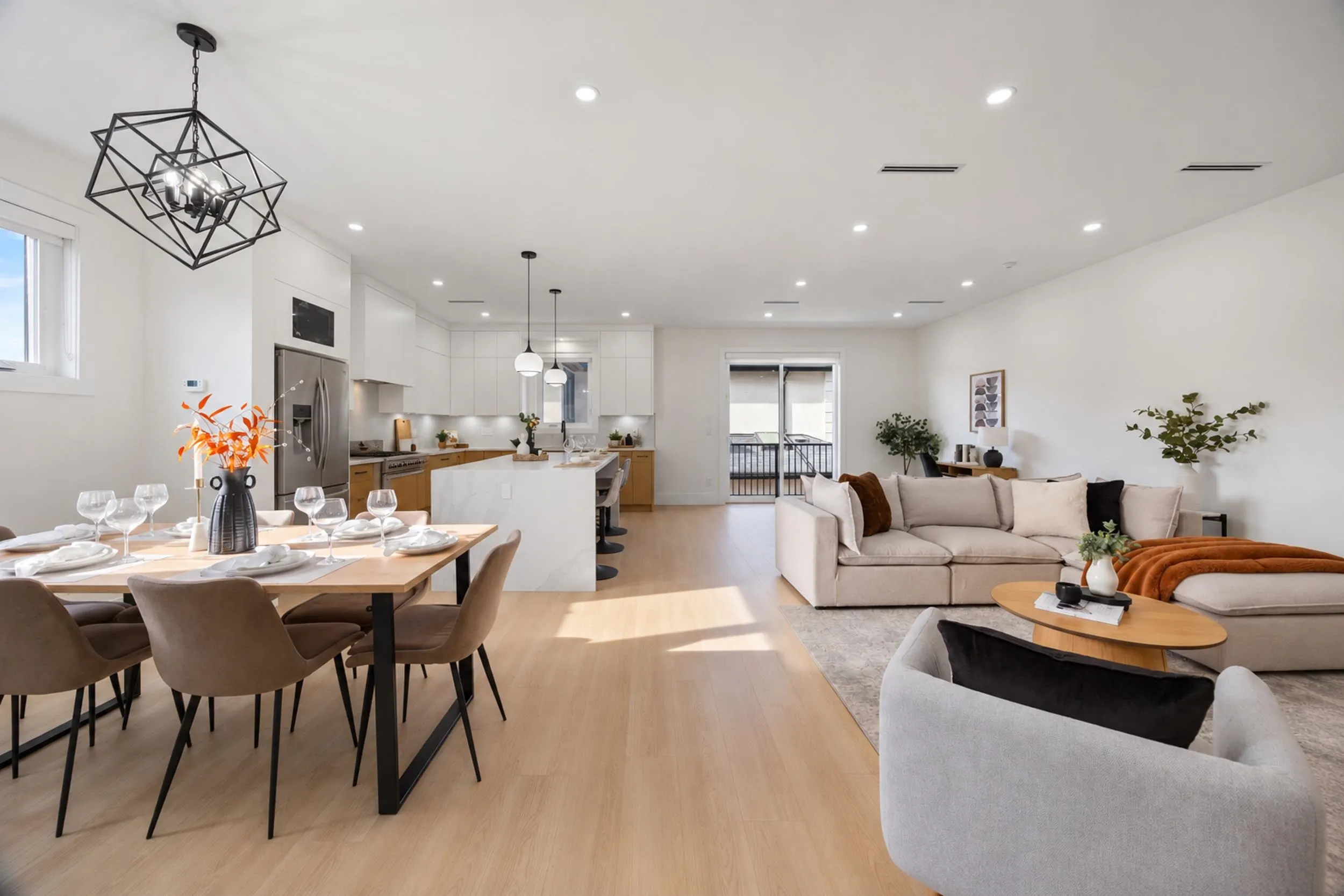 7087 Mary Avenue #2