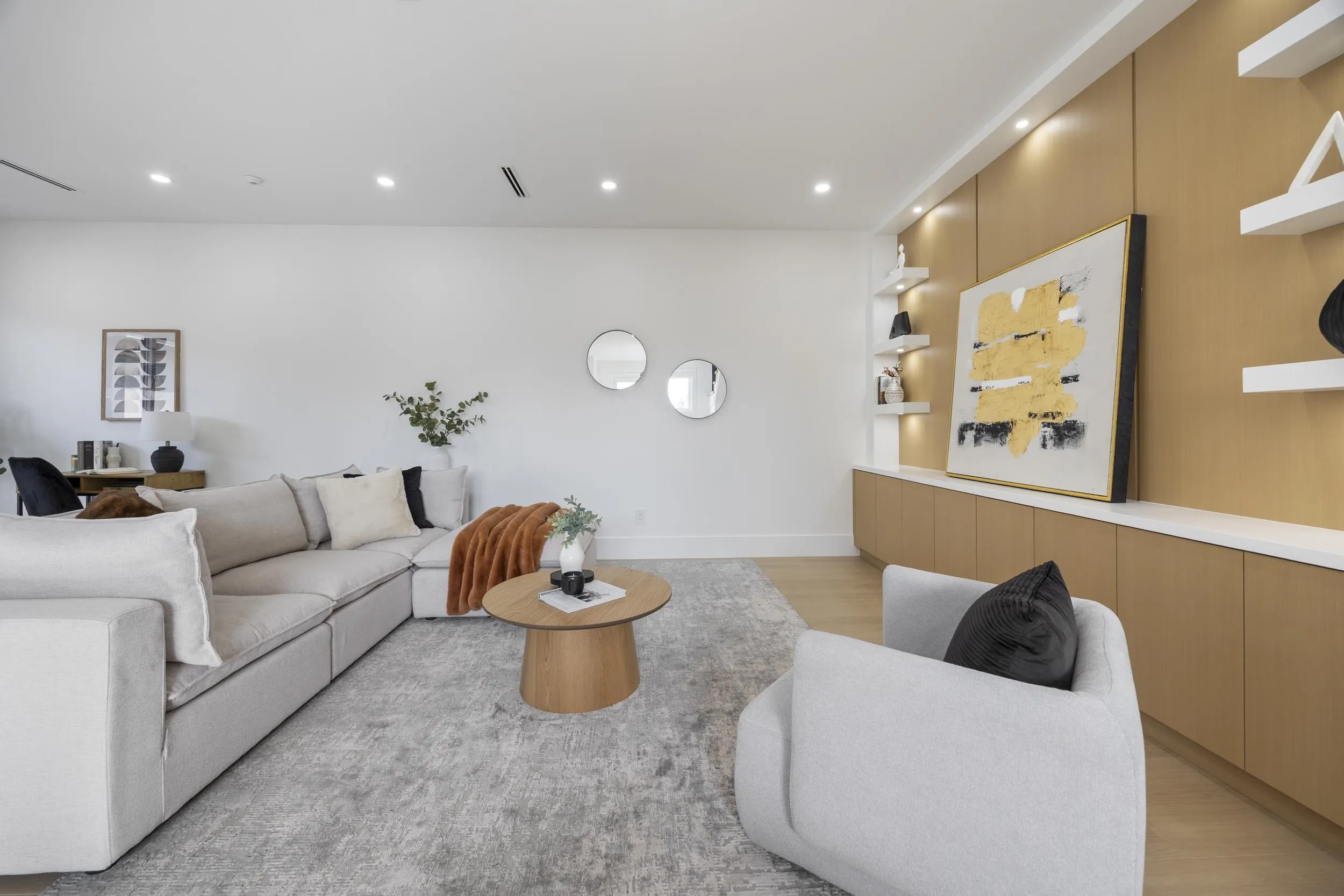 7087 Mary Avenue #2
