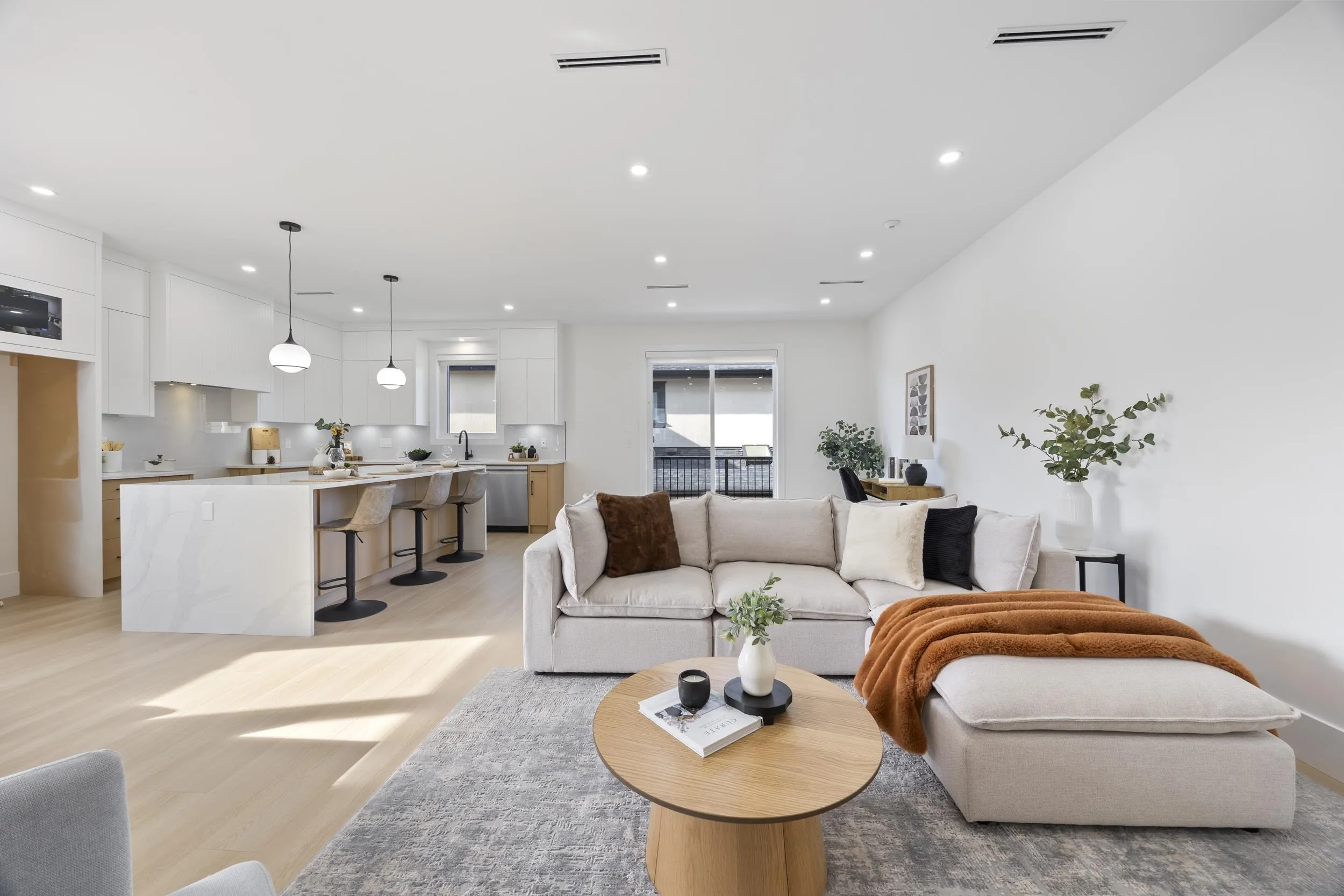 7087 Mary Avenue #2