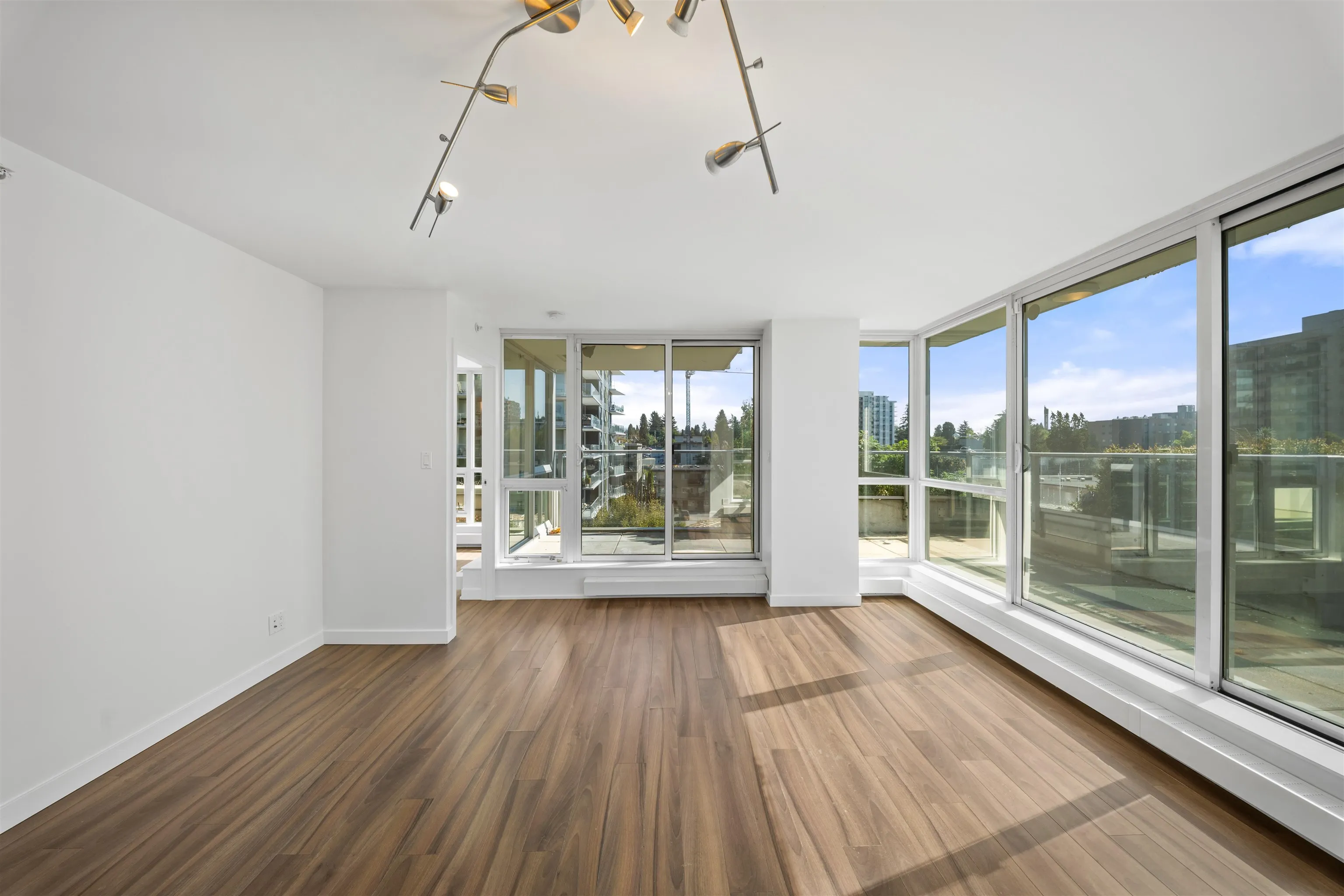 135 E 17th Street #519