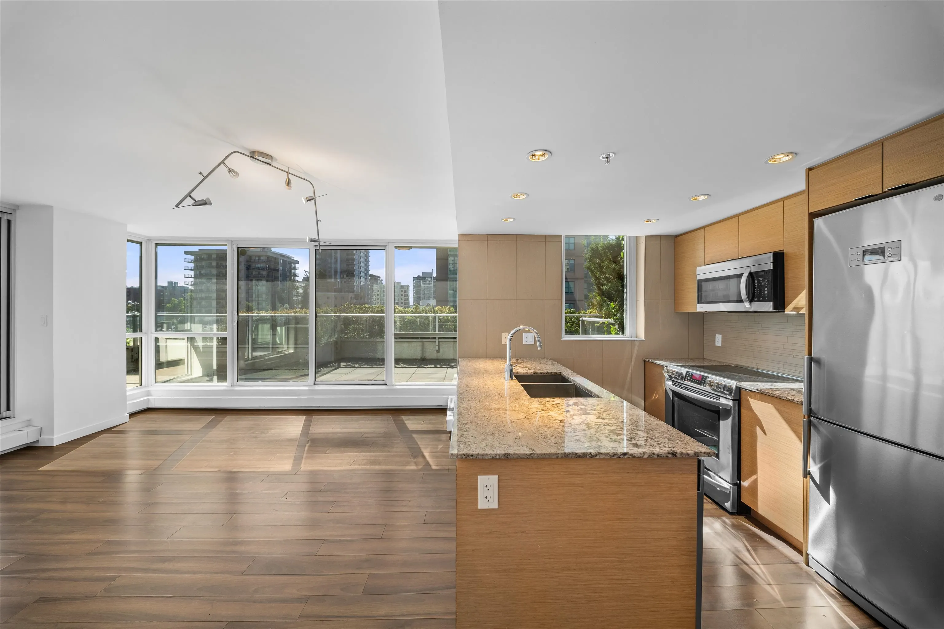 135 E 17th Street #519
