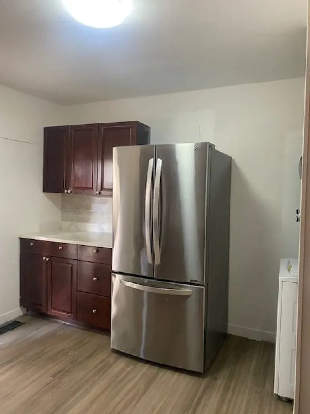 7429 Canada Way #Upper
