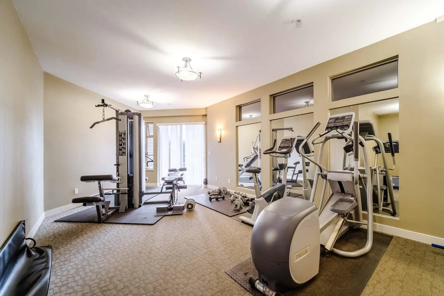 1633 Mackay Avenue #312