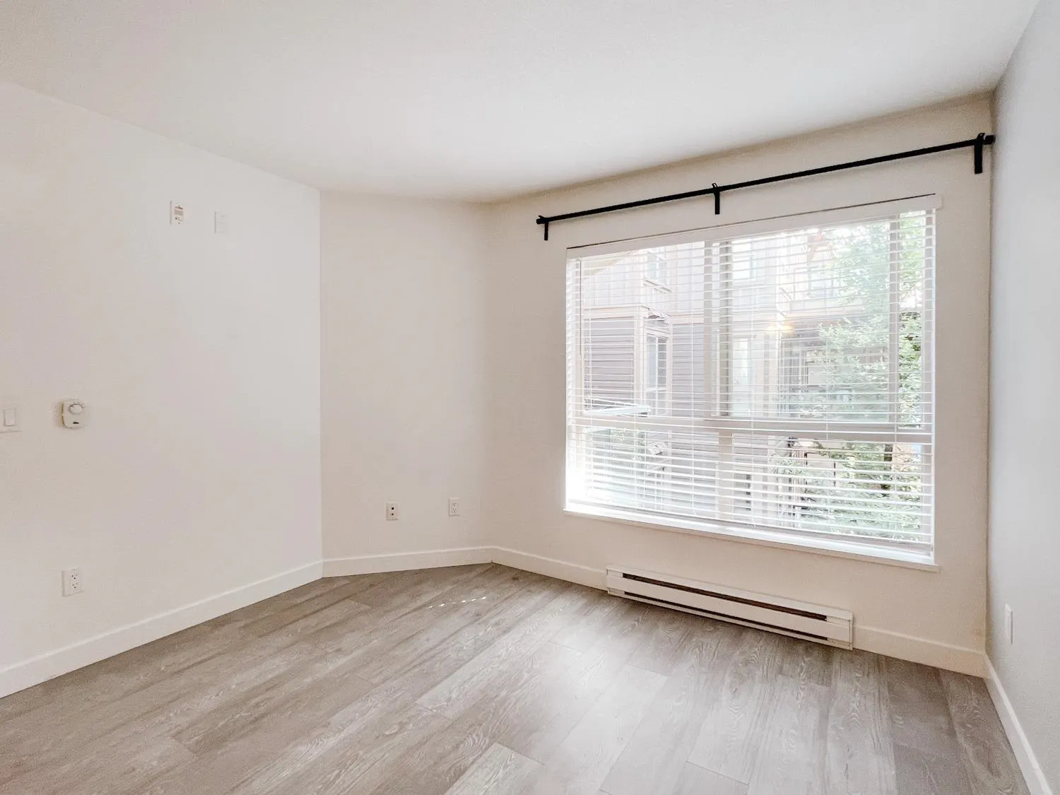 1633 Mackay Avenue #312