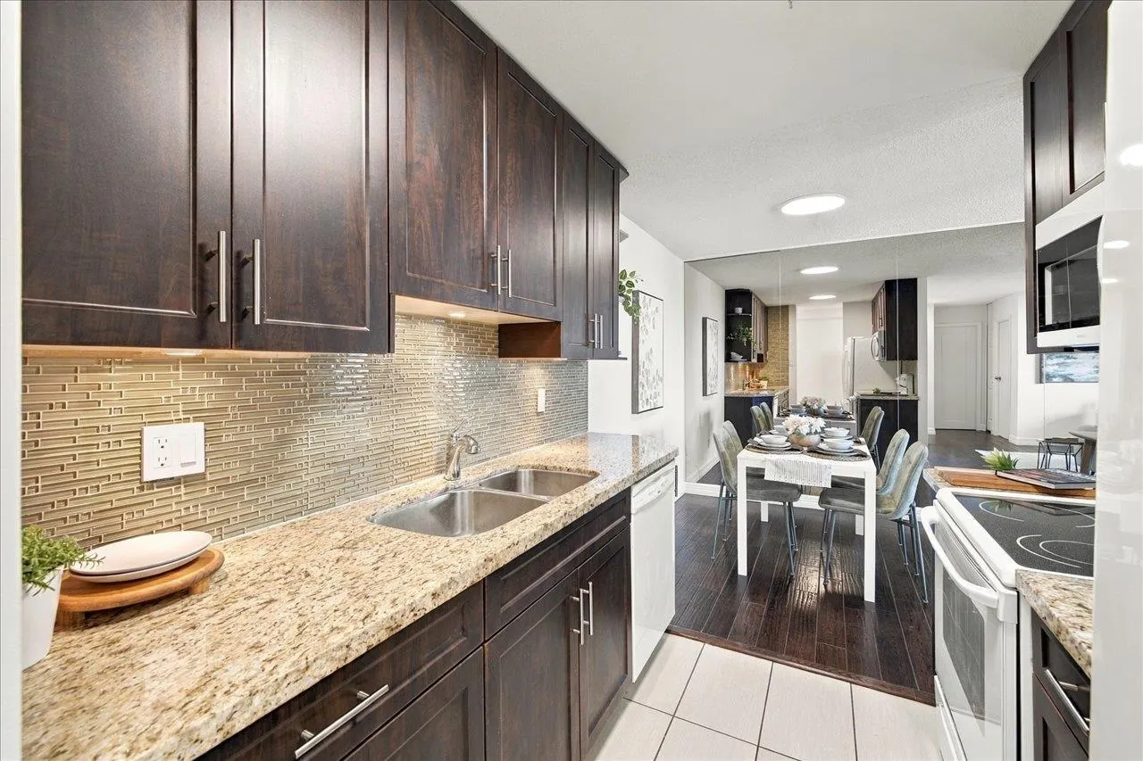 6759 Willingdon Avenue #1401