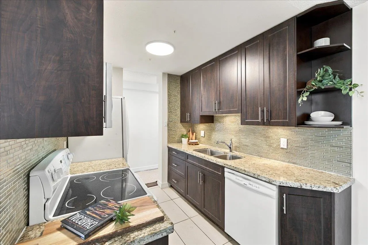 6759 Willingdon Avenue #1401