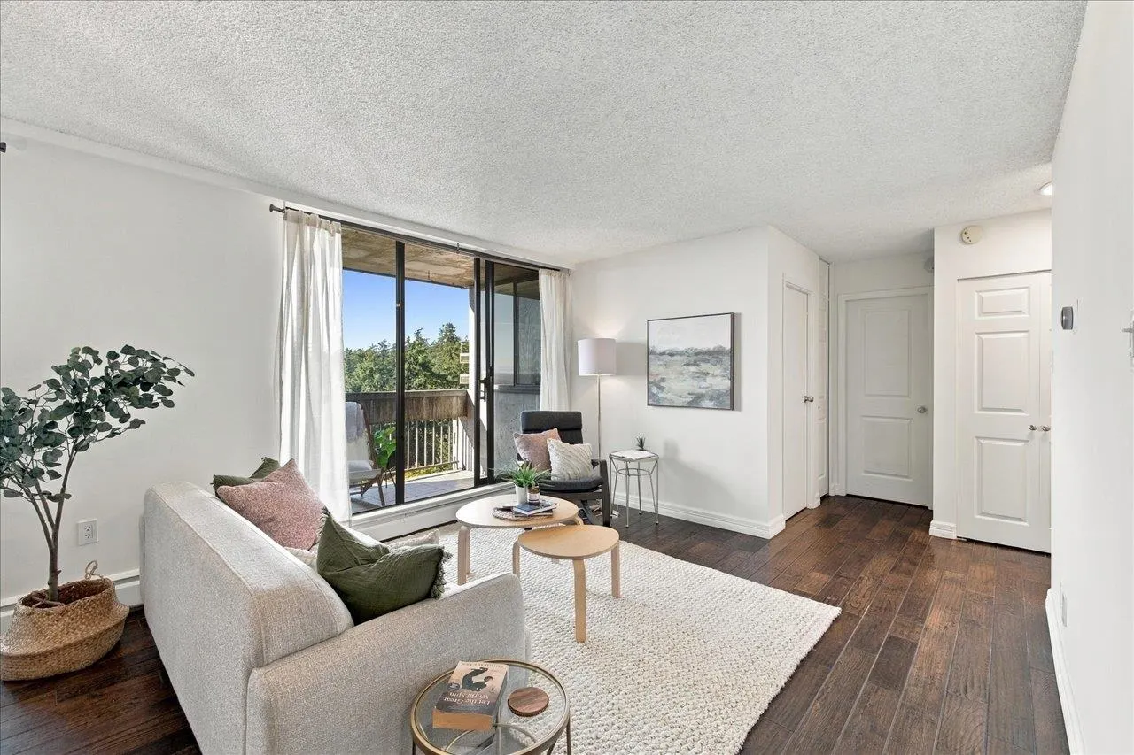 6759 Willingdon Avenue #1401