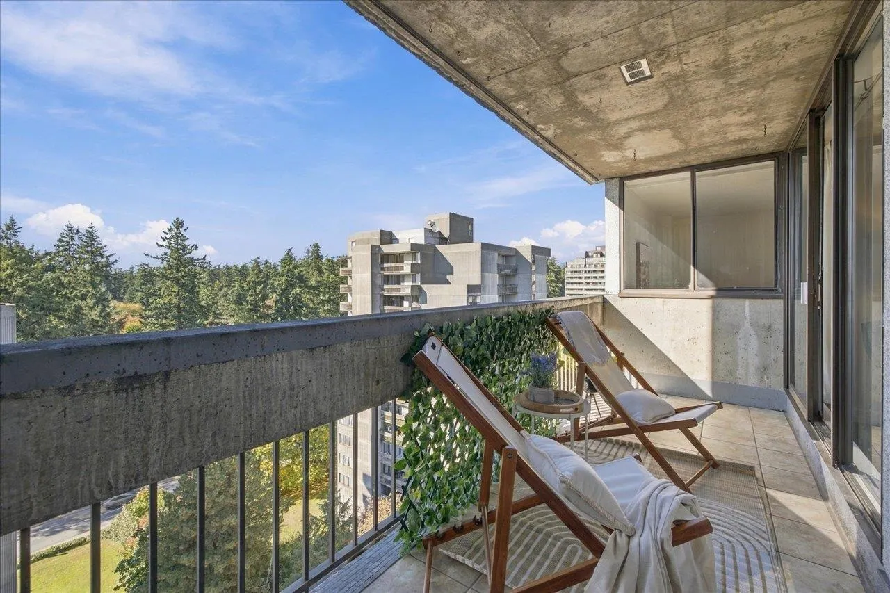 6759 Willingdon Avenue #1401