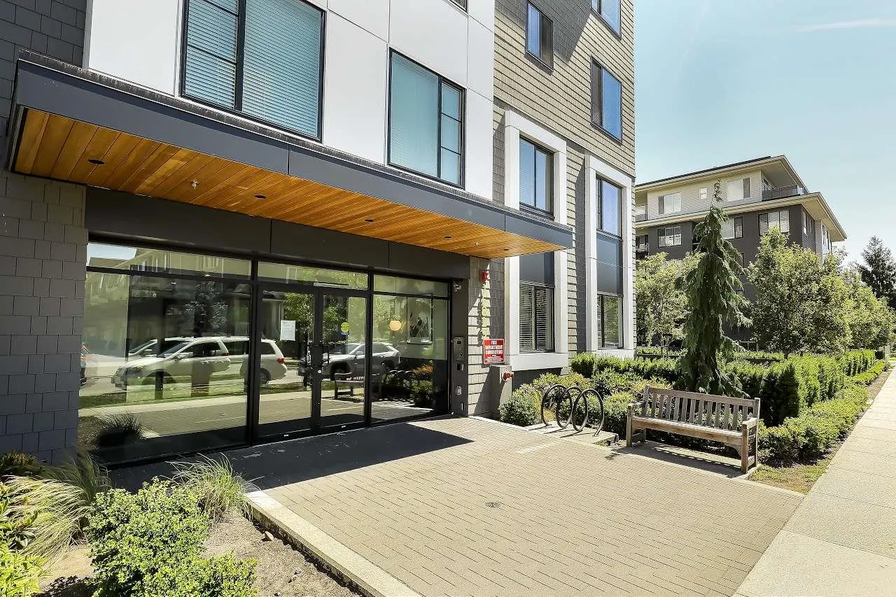 15825 85 Ave Avenue #215