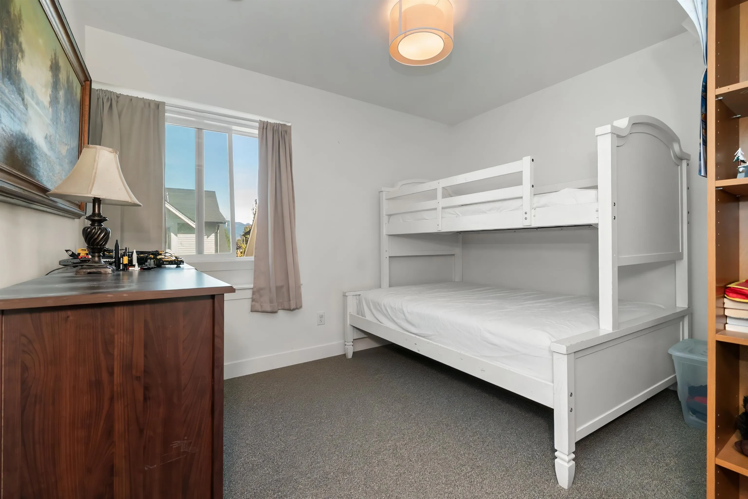 45455 Spadina Avenue #6