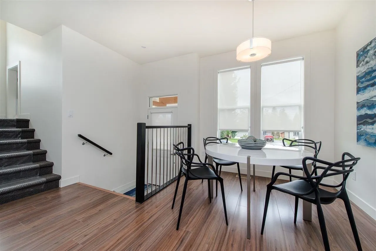 45455 Spadina Avenue #6