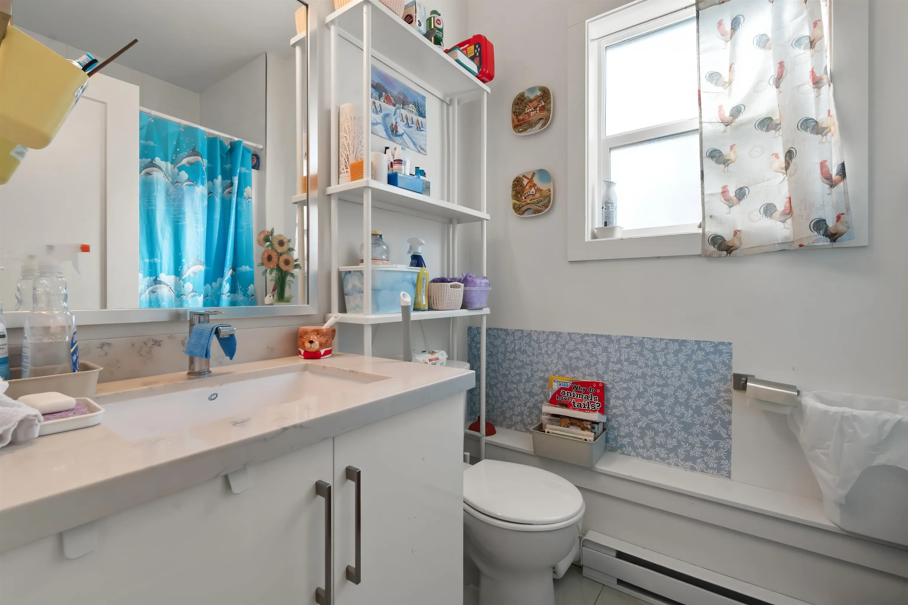 45455 Spadina Avenue #6