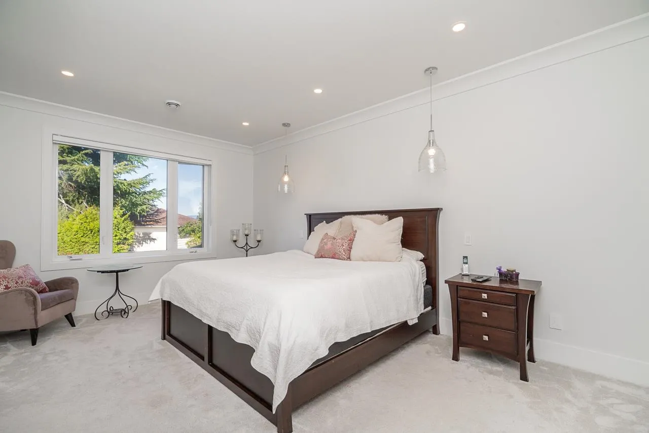5891 Goldeneye Place