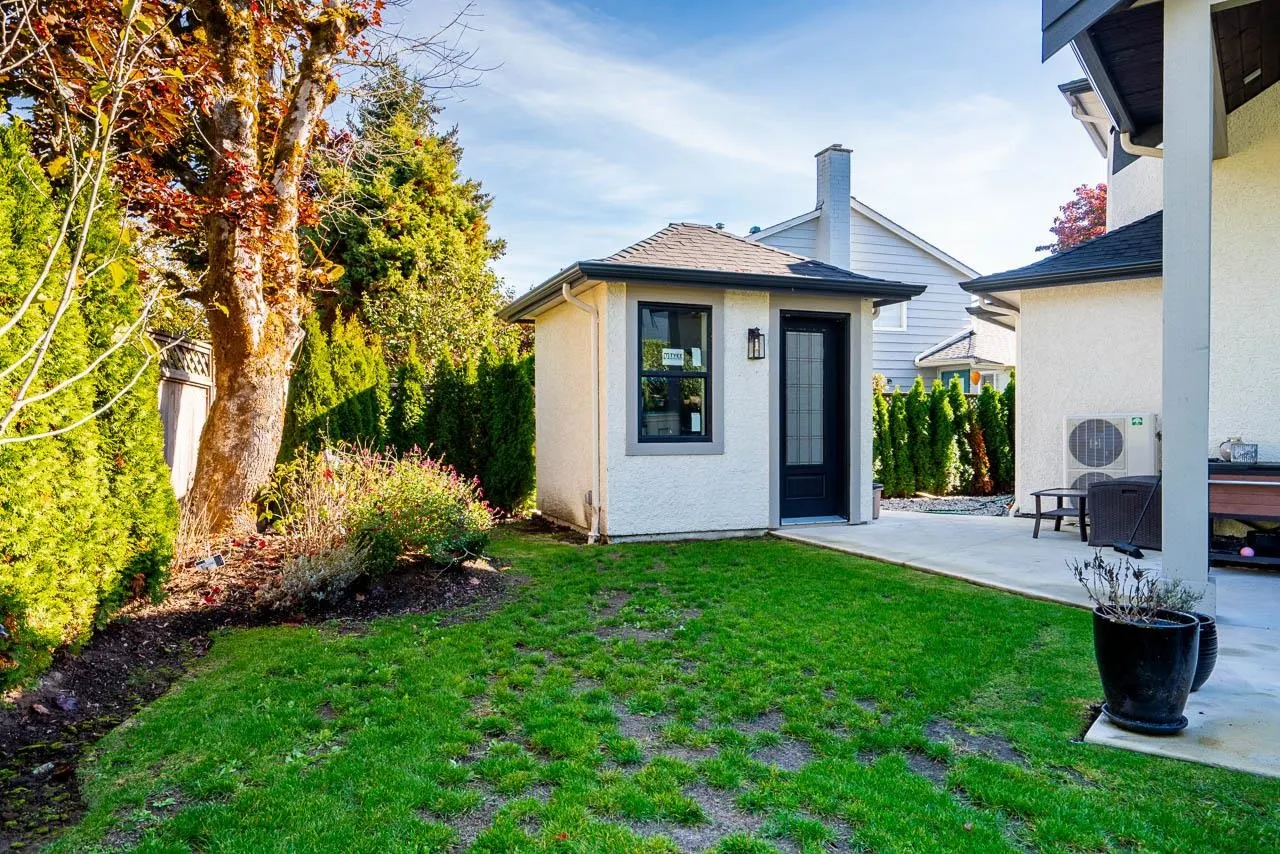 5891 Goldeneye Place