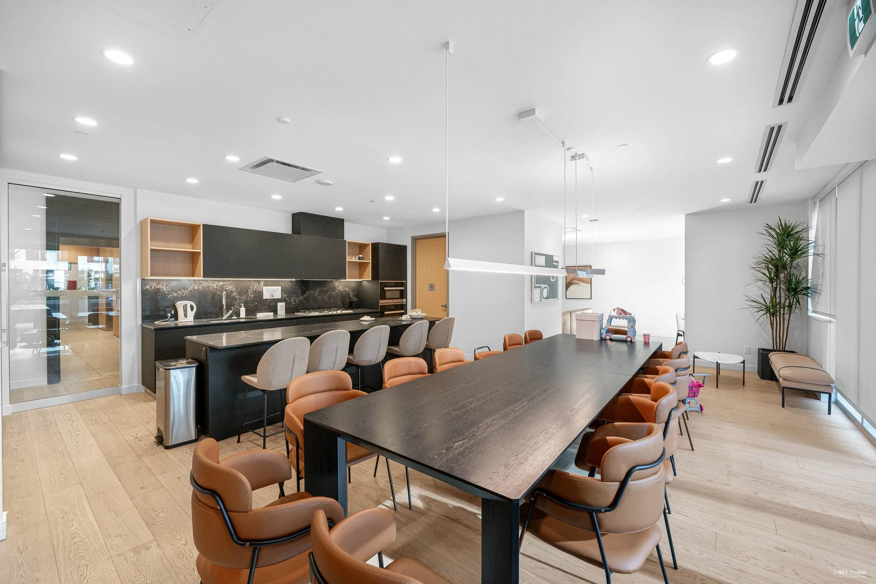 6000 Mckay Avenue #408