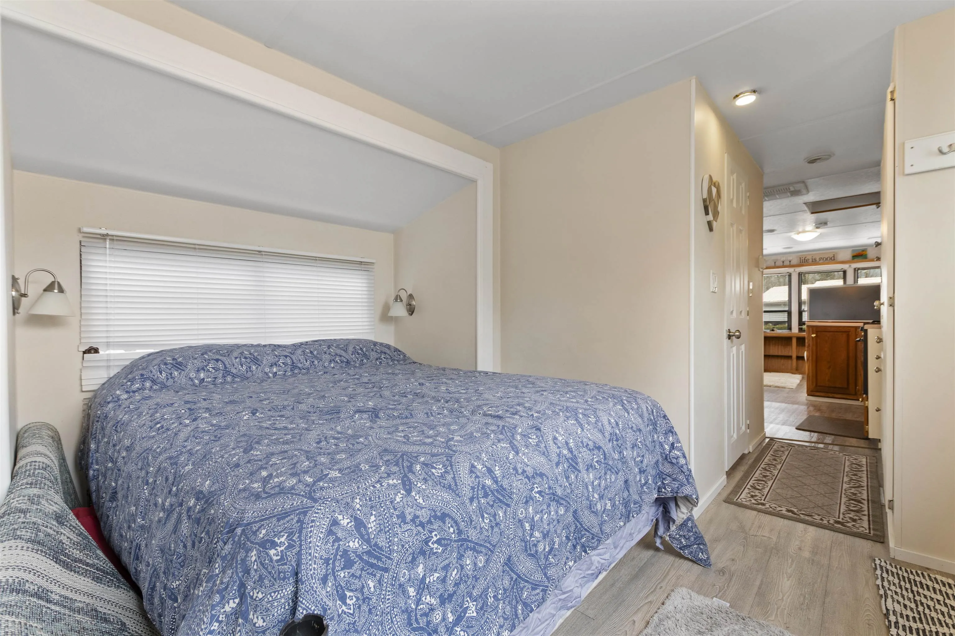 1436 Frost Road #189