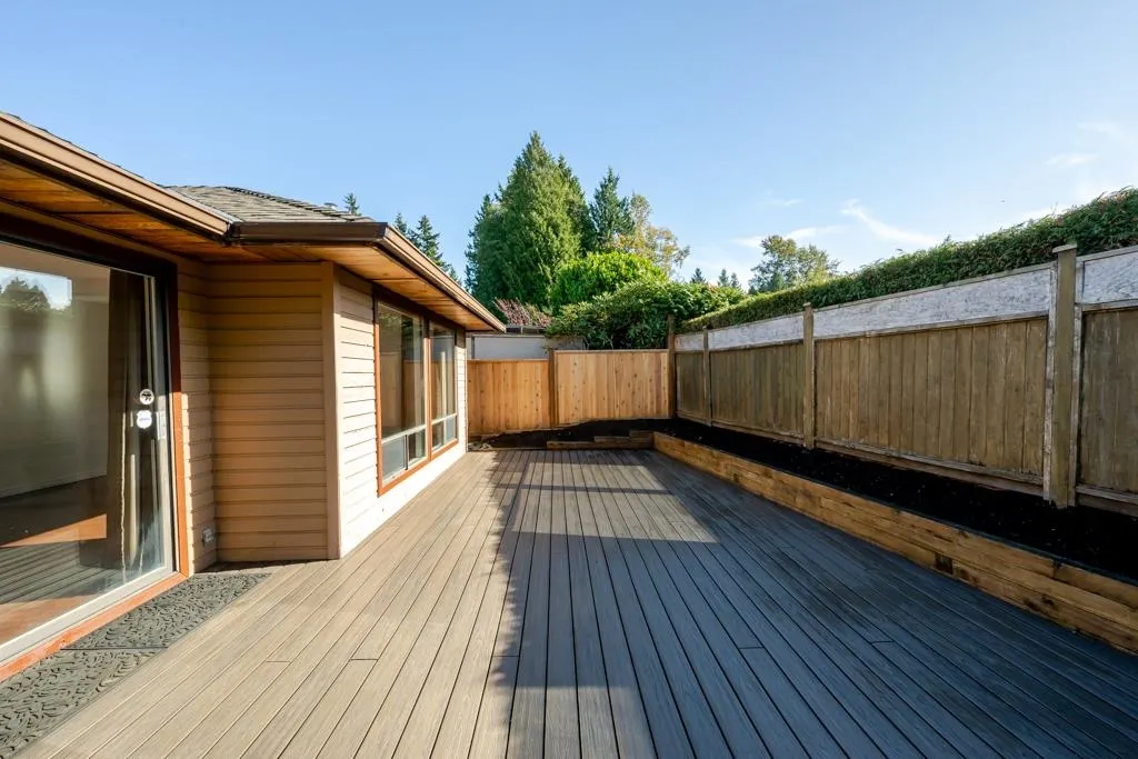 14988 Southmere Close