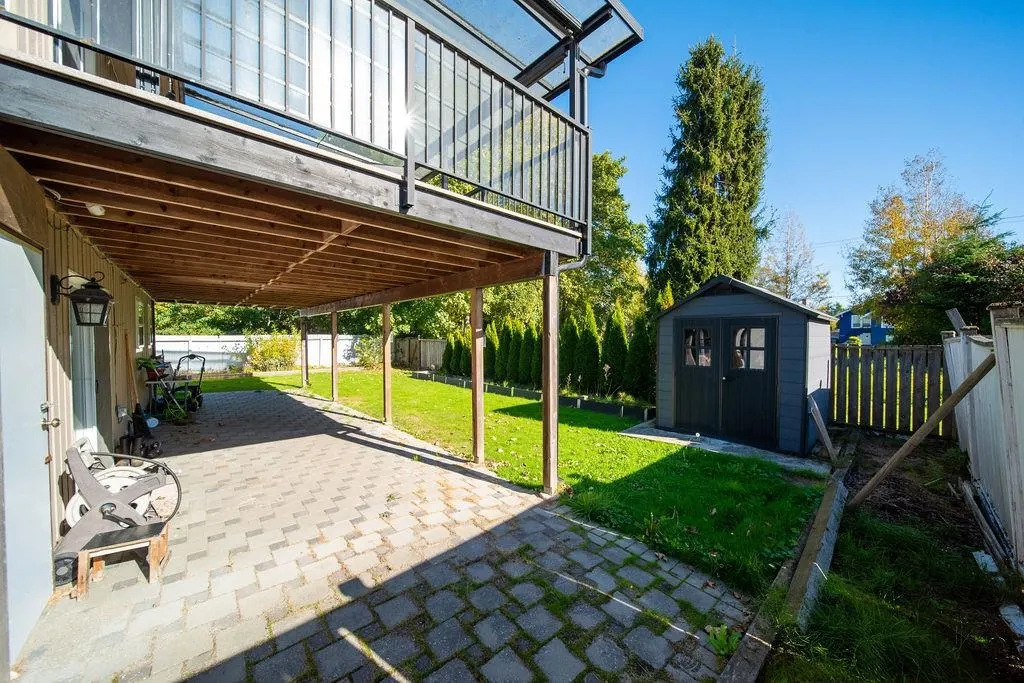 10180 Cornerbrook Crescent