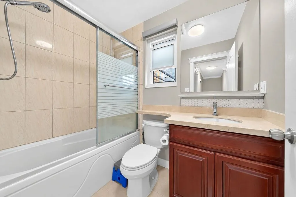 10180 Cornerbrook Crescent
