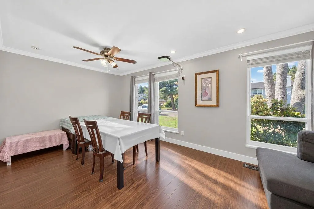 10180 Cornerbrook Crescent