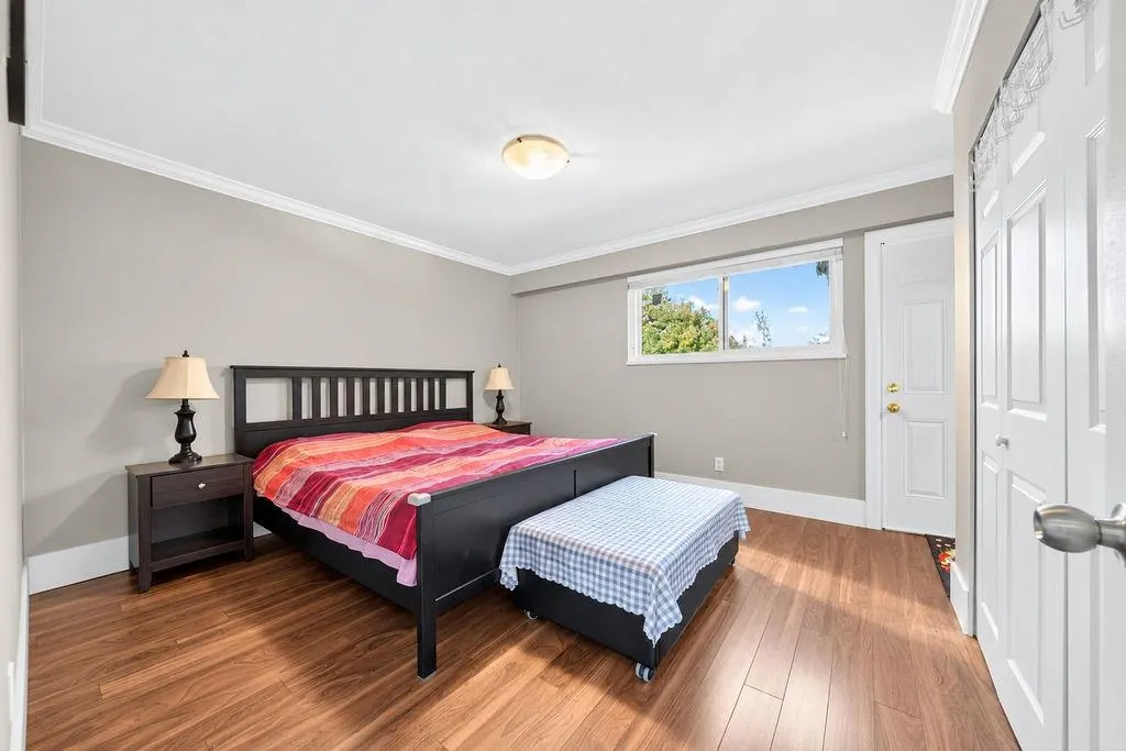 10180 Cornerbrook Crescent