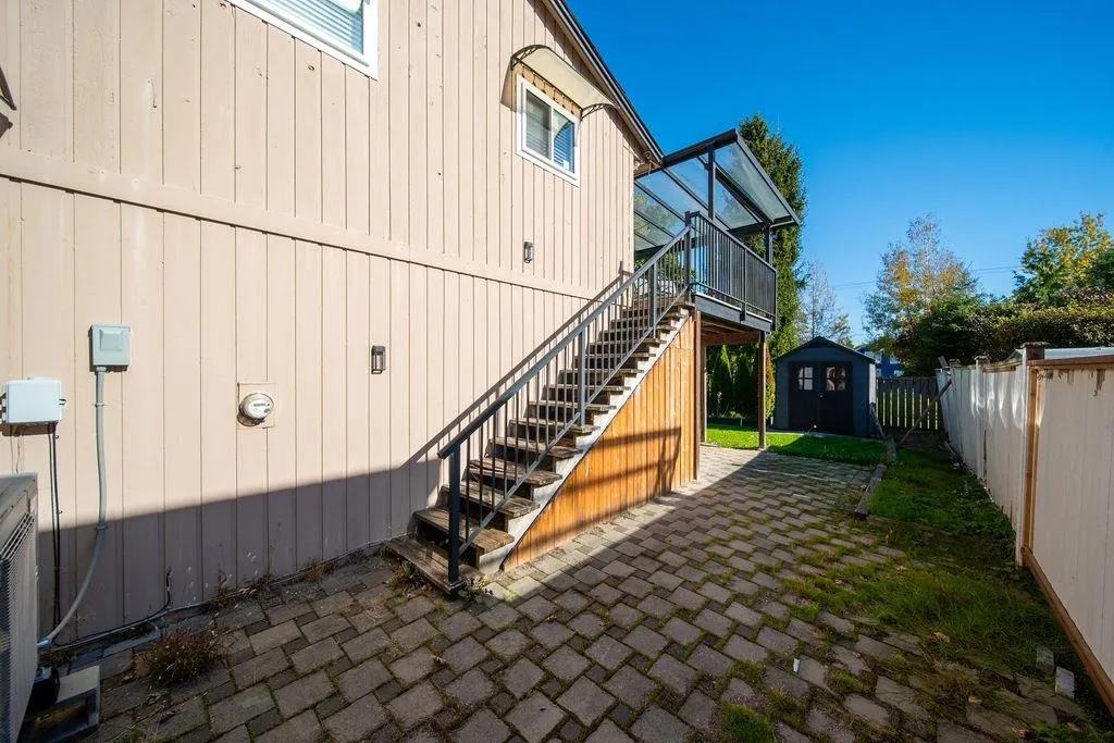10180 Cornerbrook Crescent