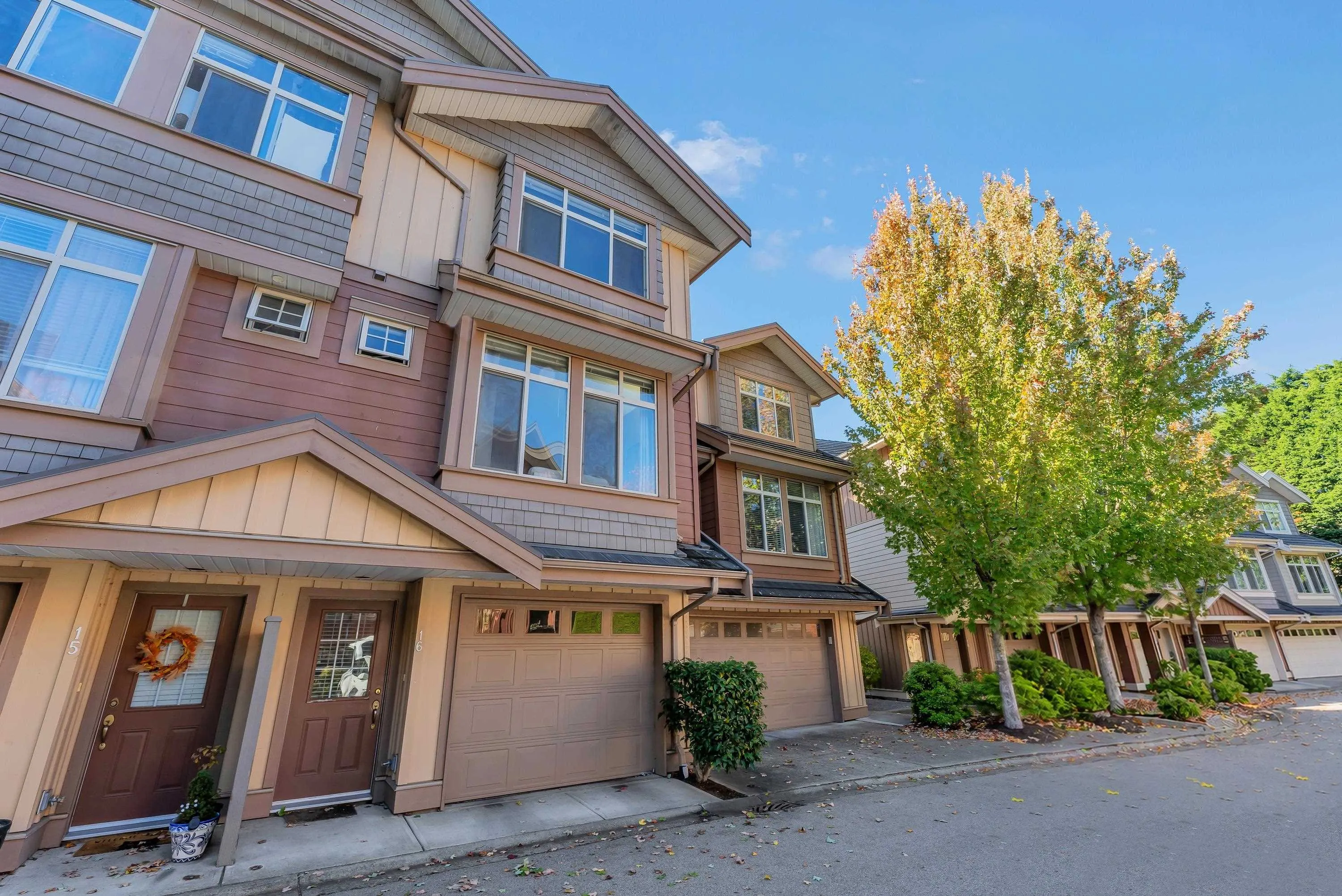 15151 34 Avenue #16